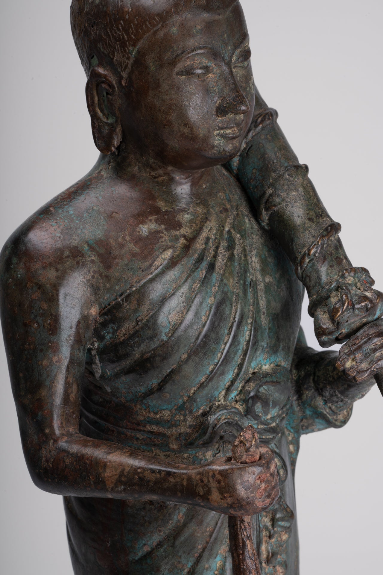 Monje - Antique Thai Style Bronze Dvaravati Sīvali Devotee / Disciple of Buddha Statue - 57cm / 23 "