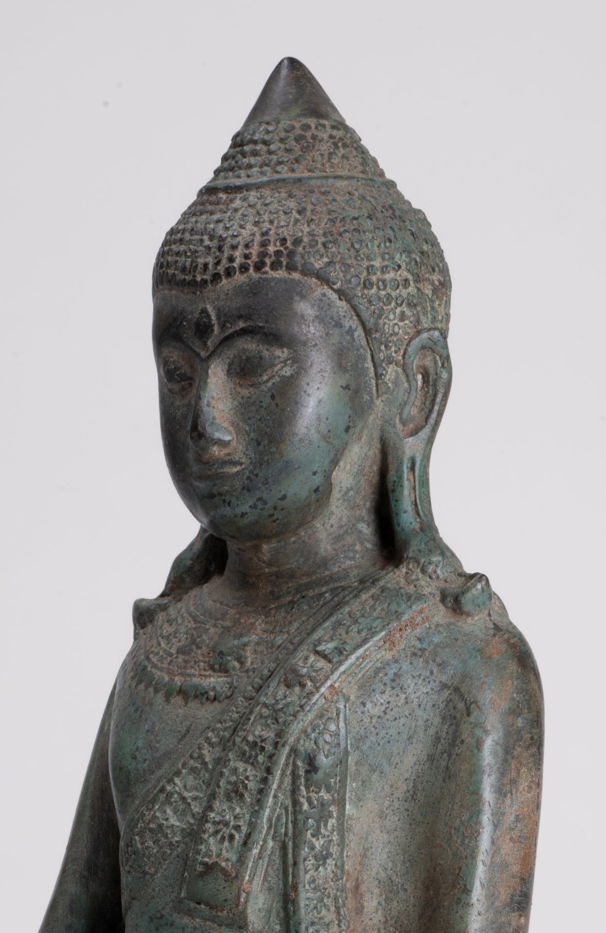 Buddha Statue - Antique Thai Style Chiang Rung Seated Buddha Statue - 23cm/9"