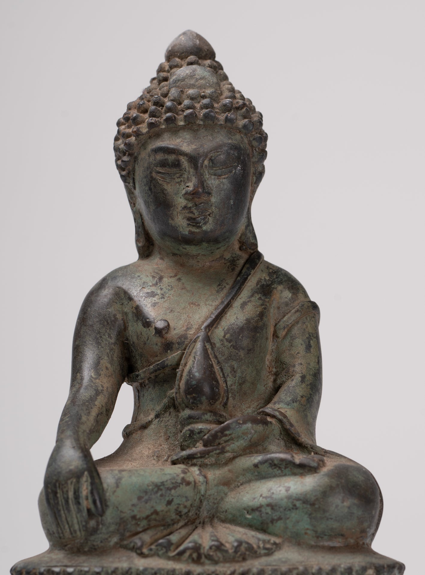 Buddha Statue - Antique Chinese Style Seated Bronze Enlightenment Buddha - 16cm/6"
