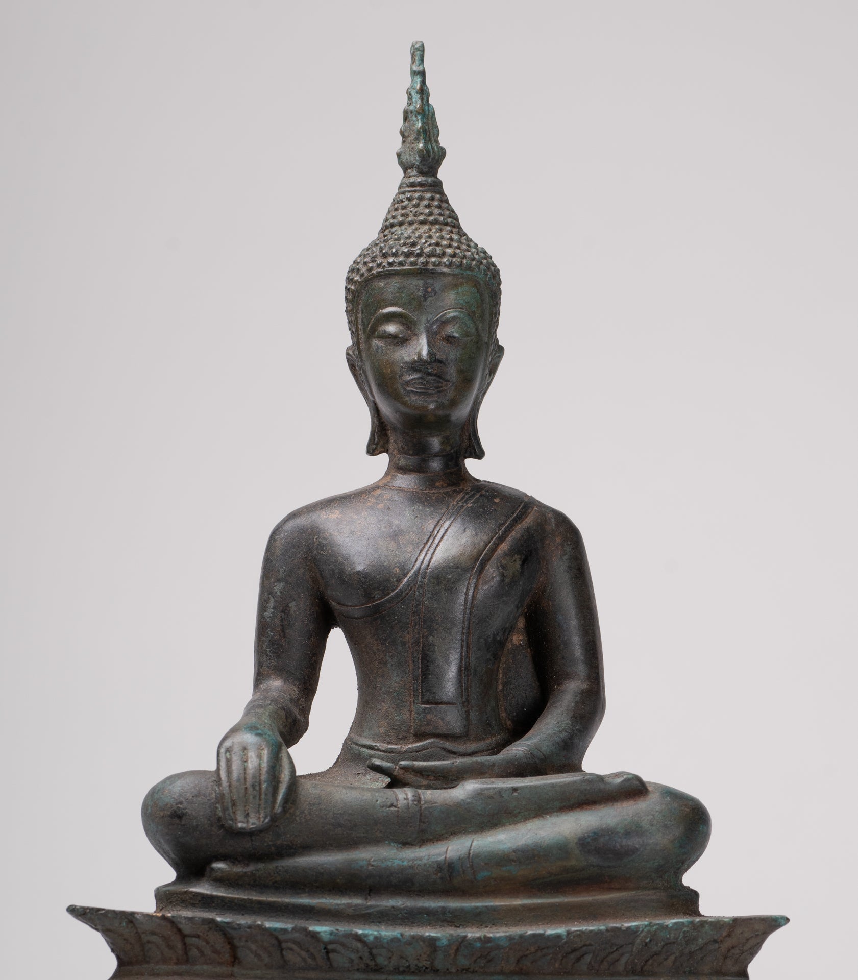 Buddha Statue - Antique Sukhothai Style Thai Enlightenment Buddha Statue - 31cm/12"