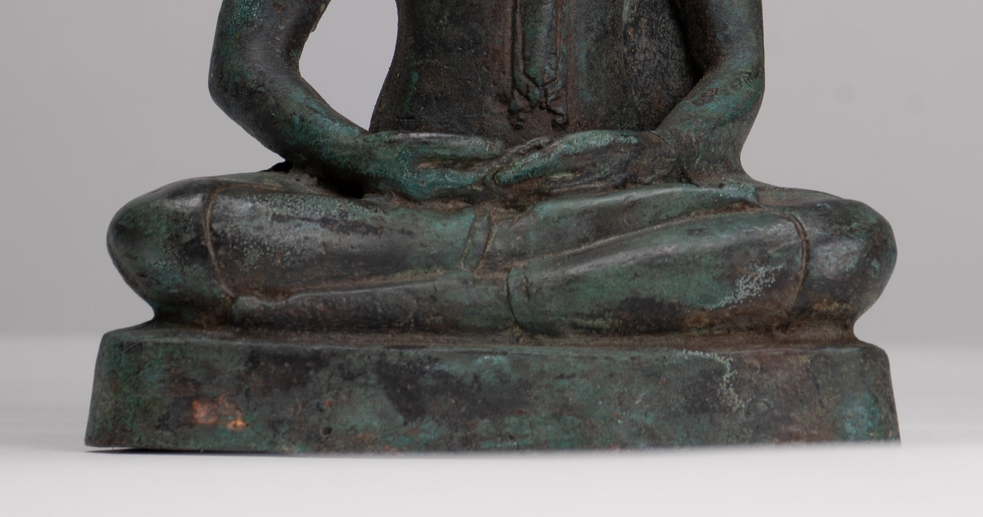 Buddha Sculpture - Antique Thai Style Bronze Seated Chiang Saen Meditation Buddha Statue - 15cm/6"