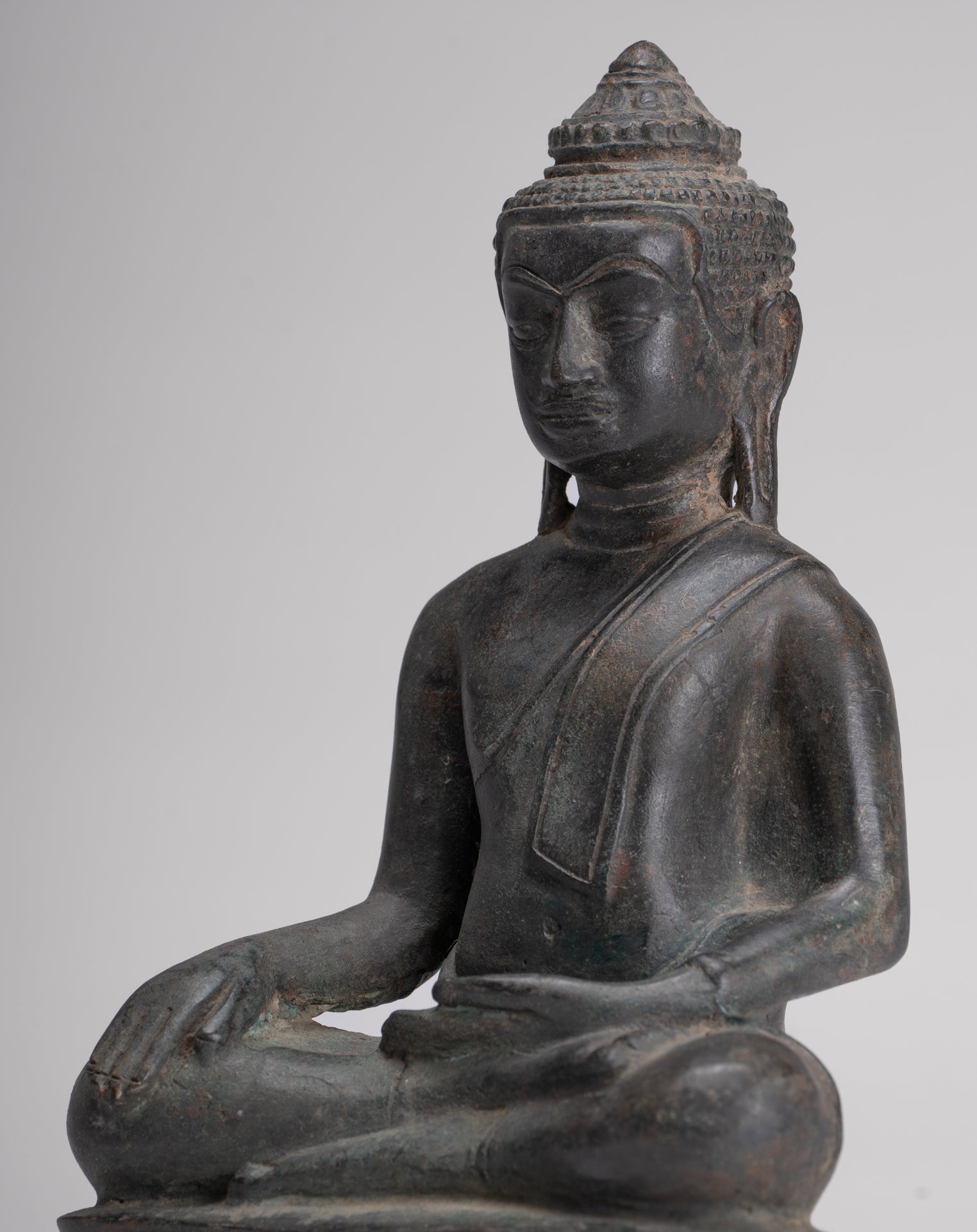 Buddha Statue - Antique Lopburi Style Seated Enlightenment Buddha Statue - 21cm/8"