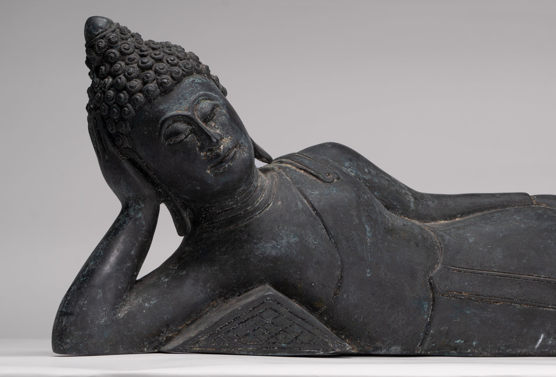 Buddha Statue - Antique Thai Style Bronze Chiang Saen Reclining Nirvana Buddha Statue - 66cm/26"