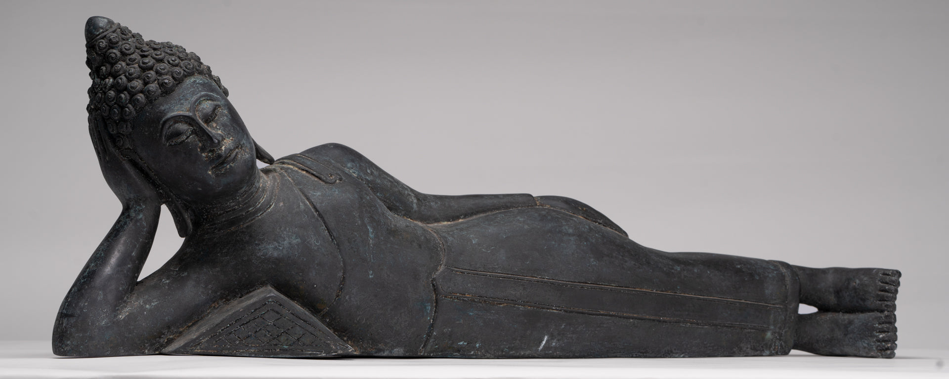 Buddha Statue - Antique Thai Style Bronze Chiang Saen Reclining Nirvana Buddha Statue - 66cm/26"