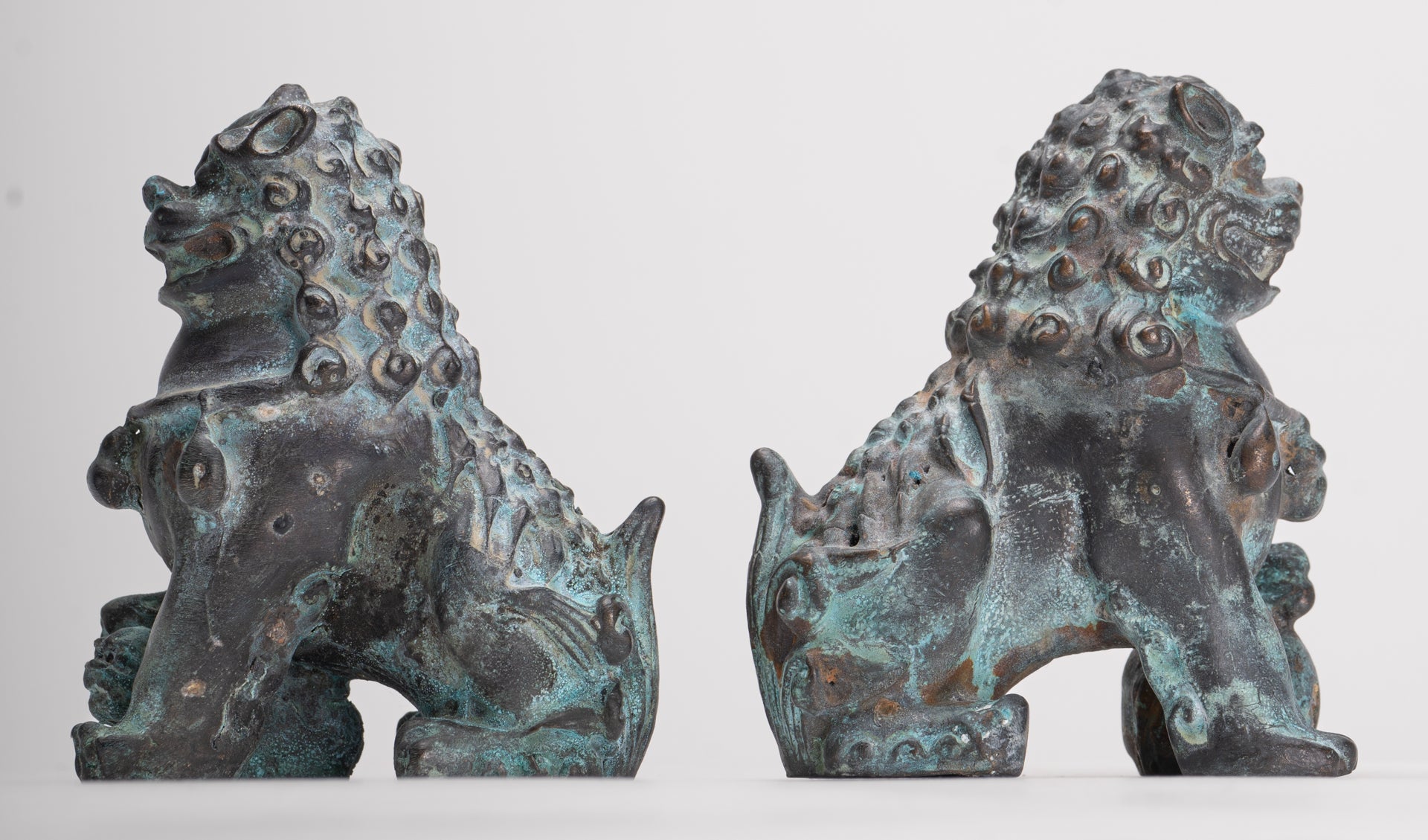 Lions gardiens de temple de style chinois antique Lions Shishi Foo Dogs Lions impériaux (paire) - 10,5 cm/4"