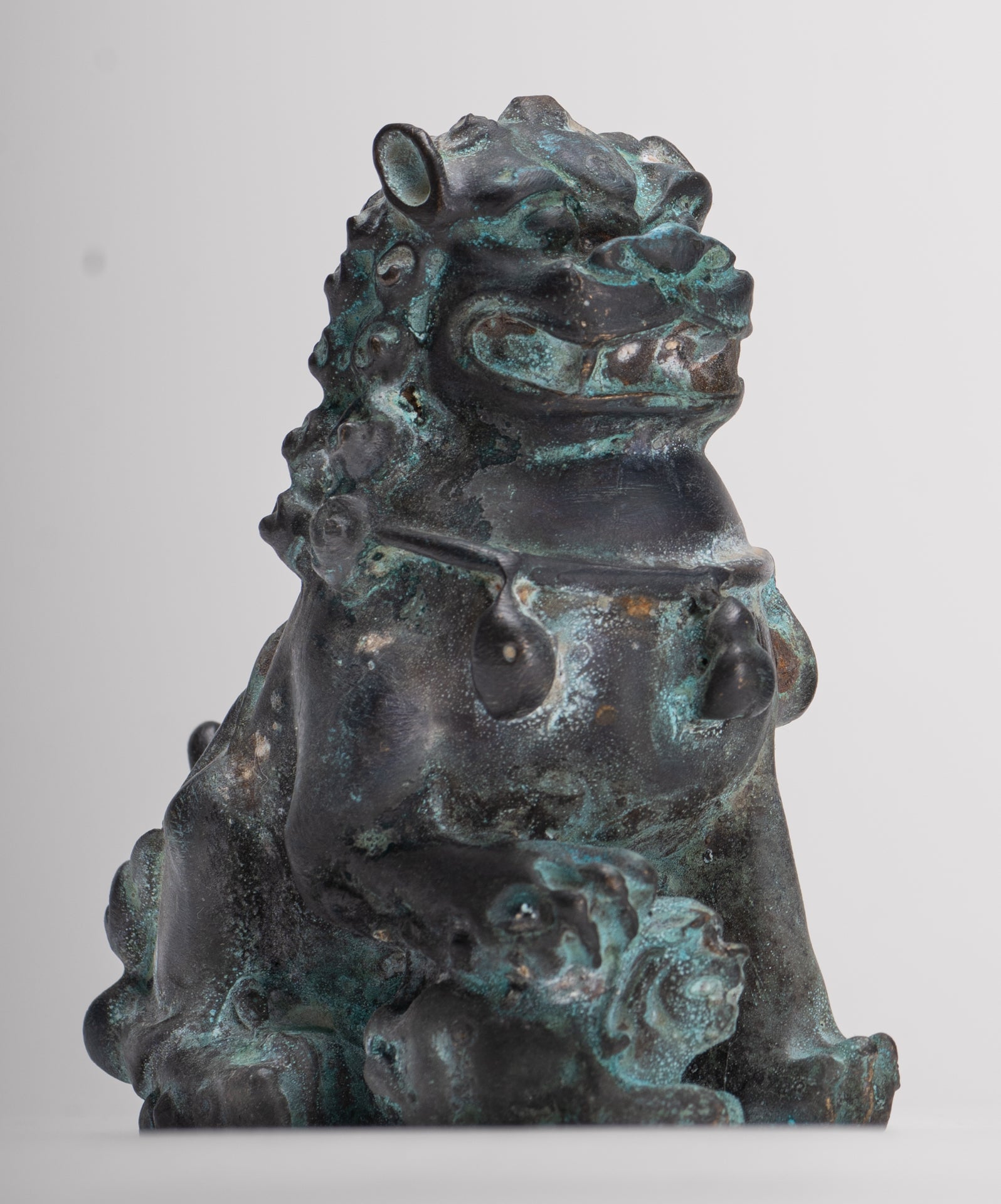 Lions gardiens de temple de style chinois antique Lions Shishi Foo Dogs Lions impériaux (paire) - 10,5 cm/4"