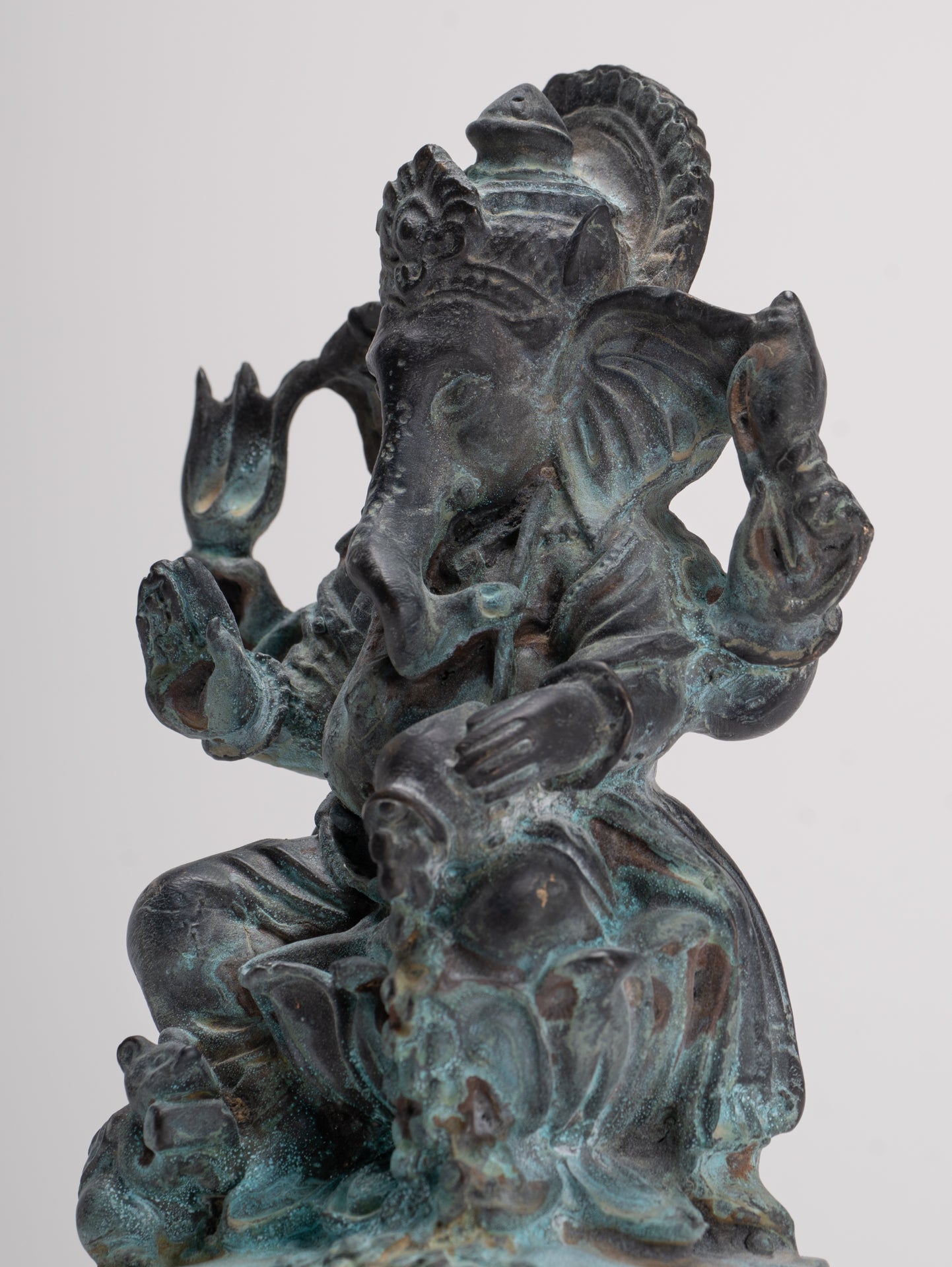 Ganesha Statue - Antique Thai Style Bronze Seated 4-Arm Vara Ganapati Statue - 15.5cm/6"