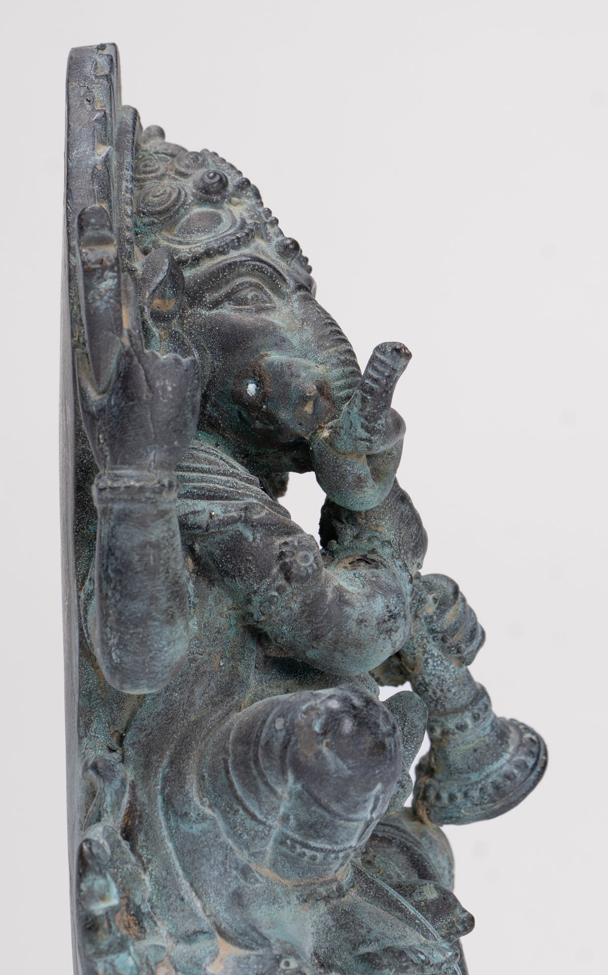 Ganesh - Antique Thai Style Bronze Seated Ganesh Statue - 15.5cm/6"