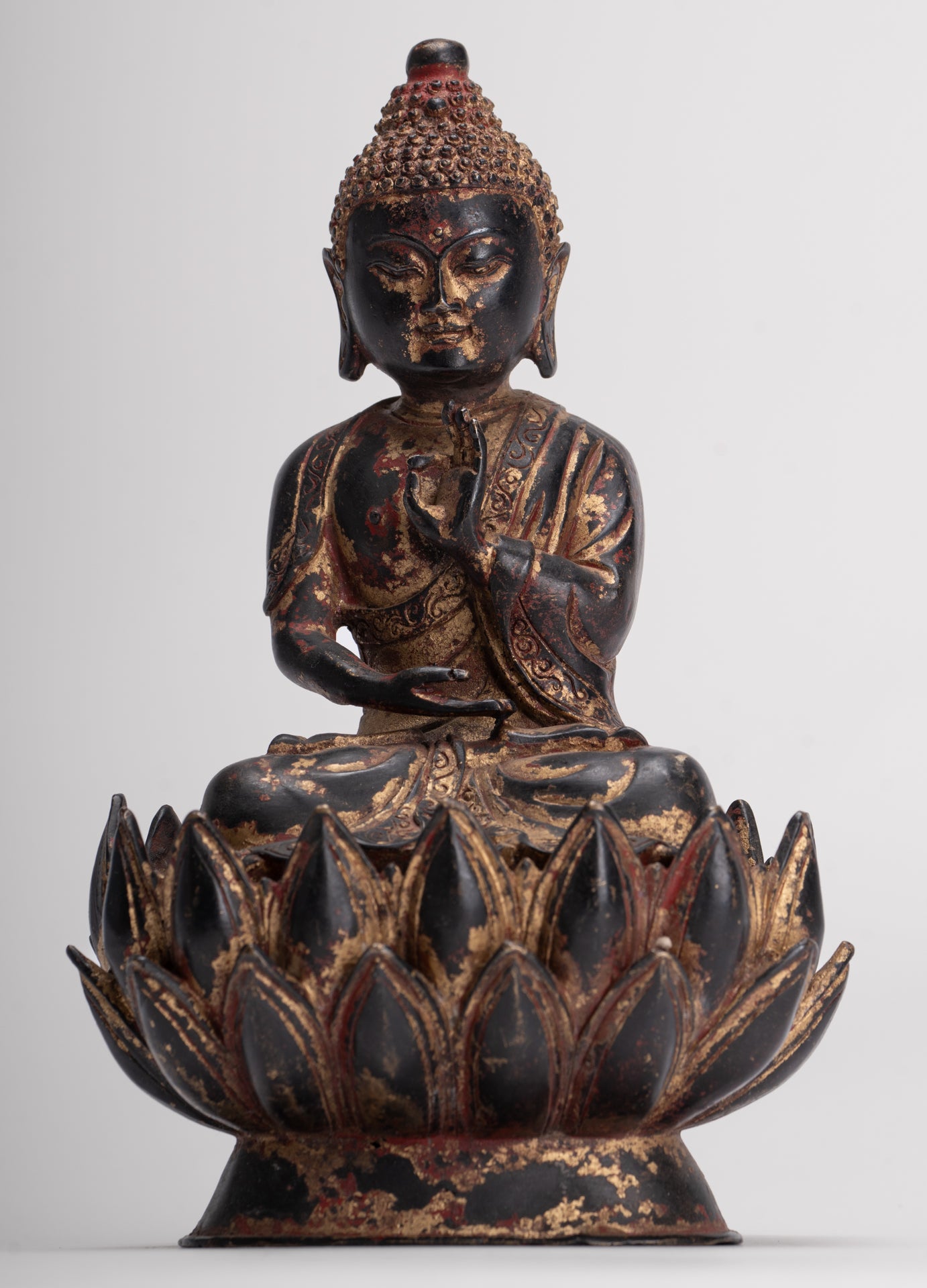 Antique Chinese Style Seated Dharmachakra Teaching Buddha Statue - 20cm/8"
