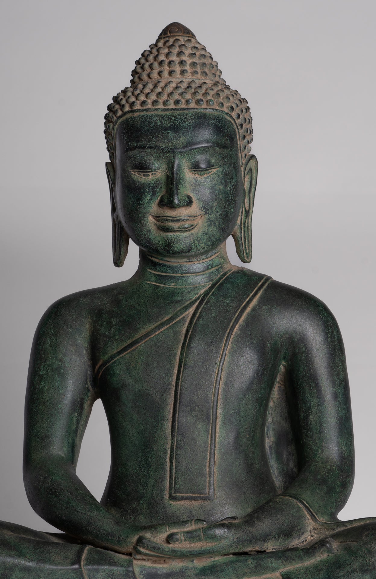 Statue de Bouddha – Statue de Bouddha de méditation assis en bronze de style khmer antique – 40 cm/16"