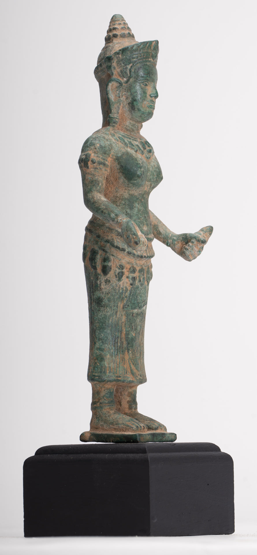 Lakshmi Statue - Antique Khmer Style Bayon Lakshmi Statue / Devi Consort of Vishnu - 27.5cm/11"