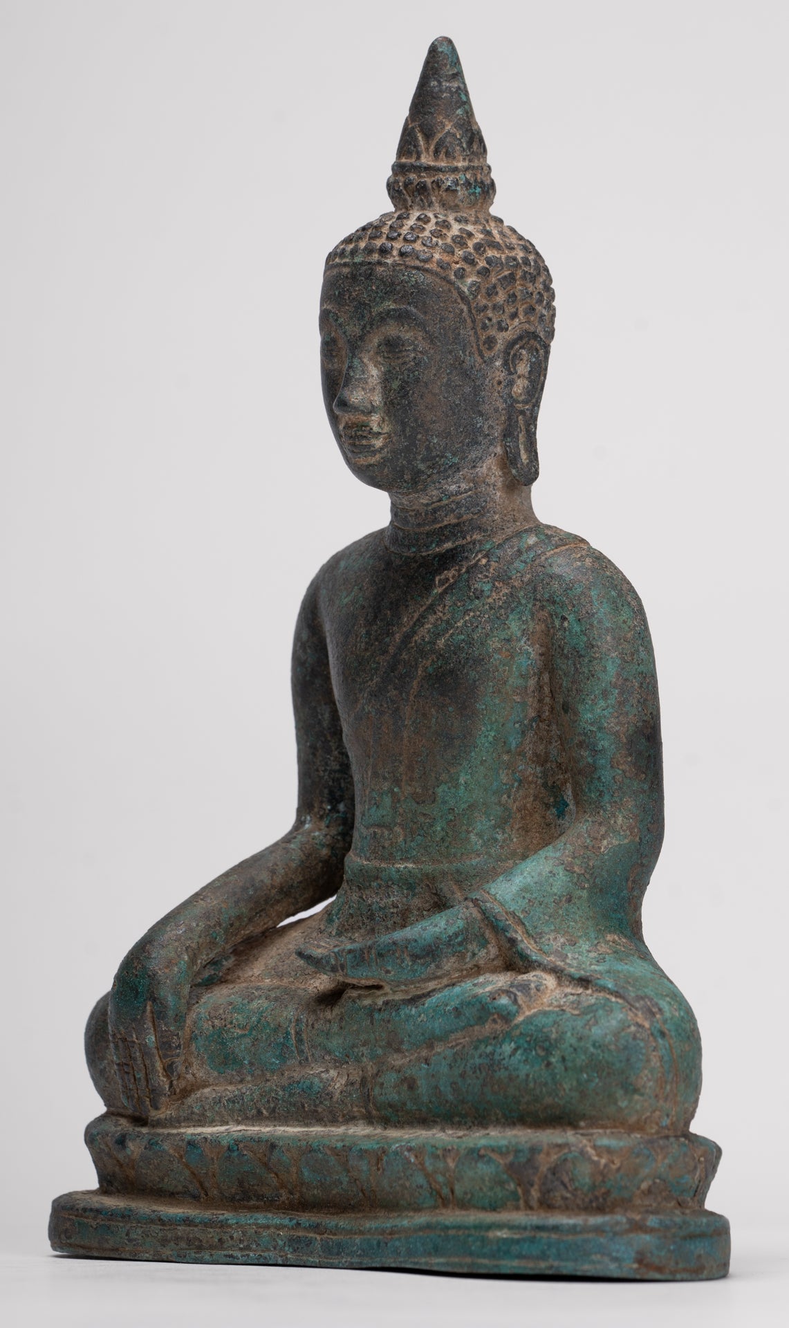 Buddha Statue - Antique Khmer Style Bronze Enlightenment Phnom Da Buddha Statue - 20cm/8"