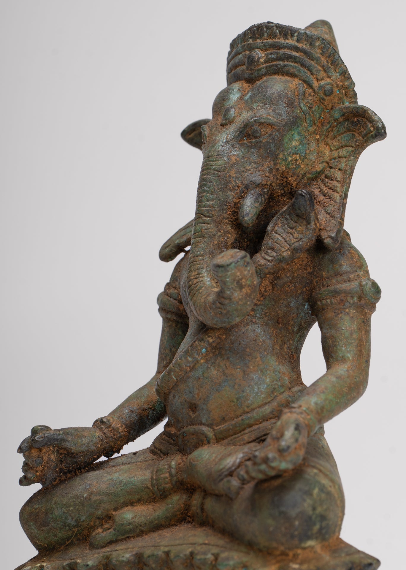 Ganesha Statue - Antique Thai Style Bronze Seated Ganesh Statue - 17.5cm/7"