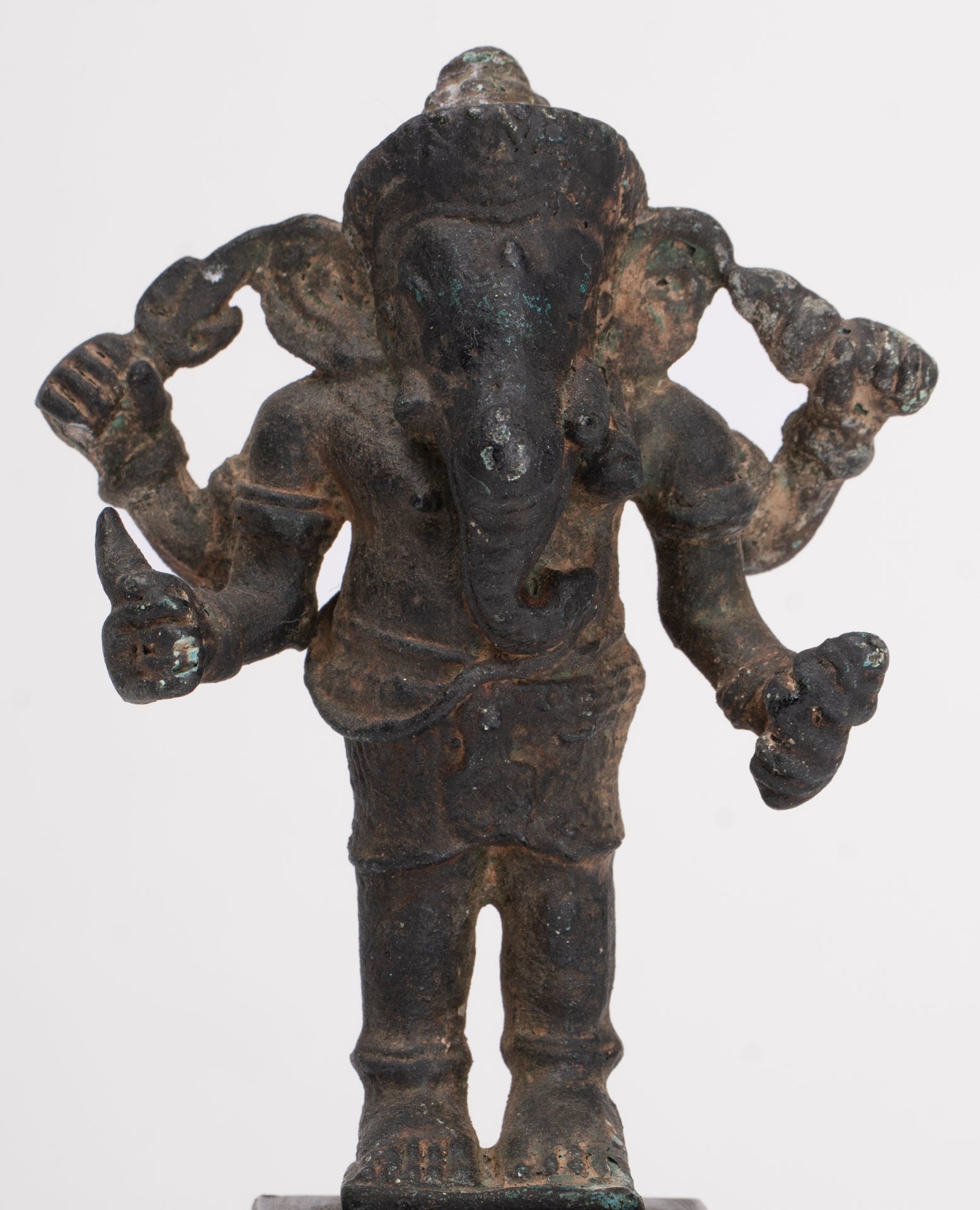 Antike Ganesha-Statue aus Bronze im Khmer-Stil – 11 cm.