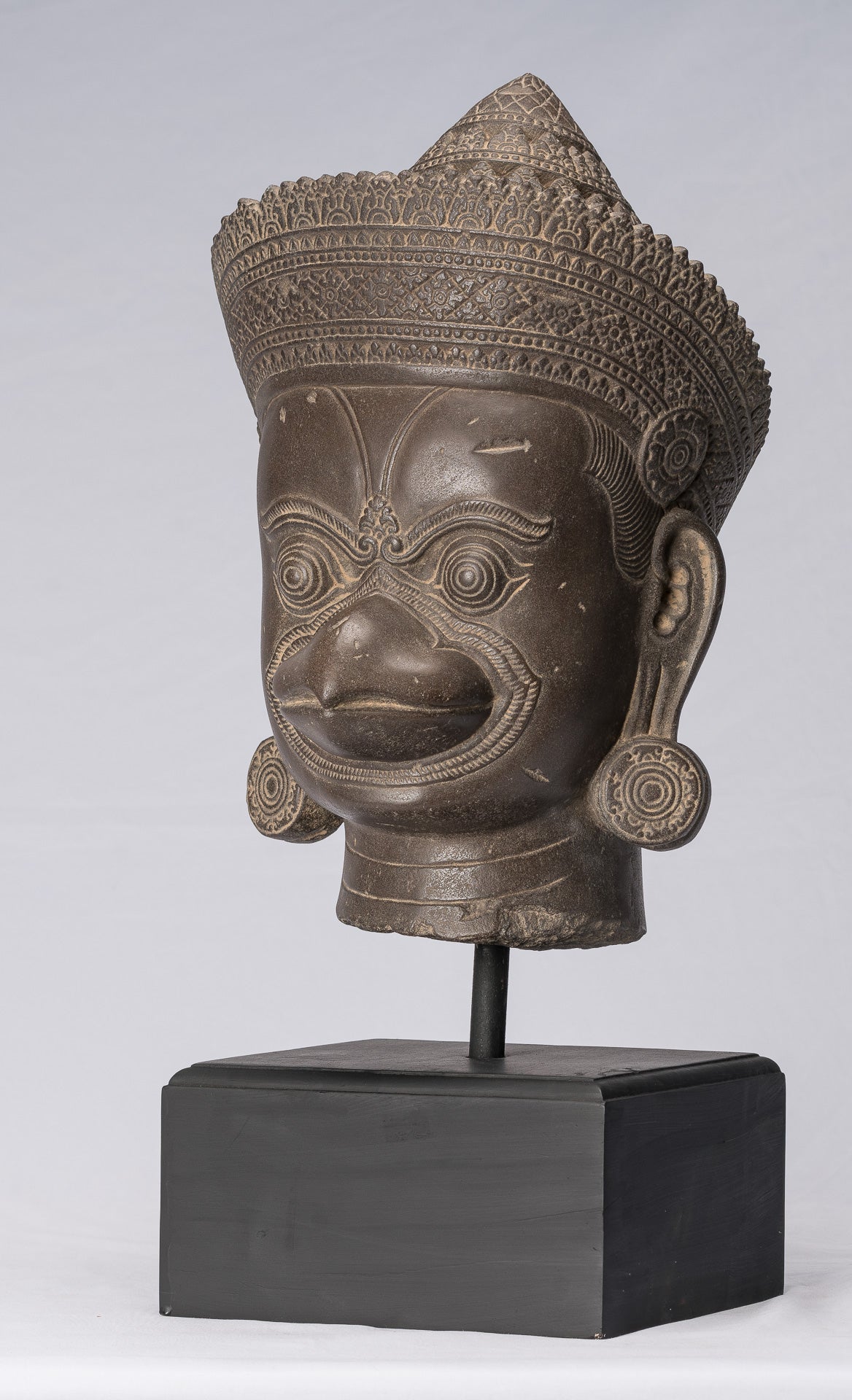 Garuda Statue - Antique Banteay Srei Style Stone Khmer Garuda Vishnu Statue - 56cm/22"