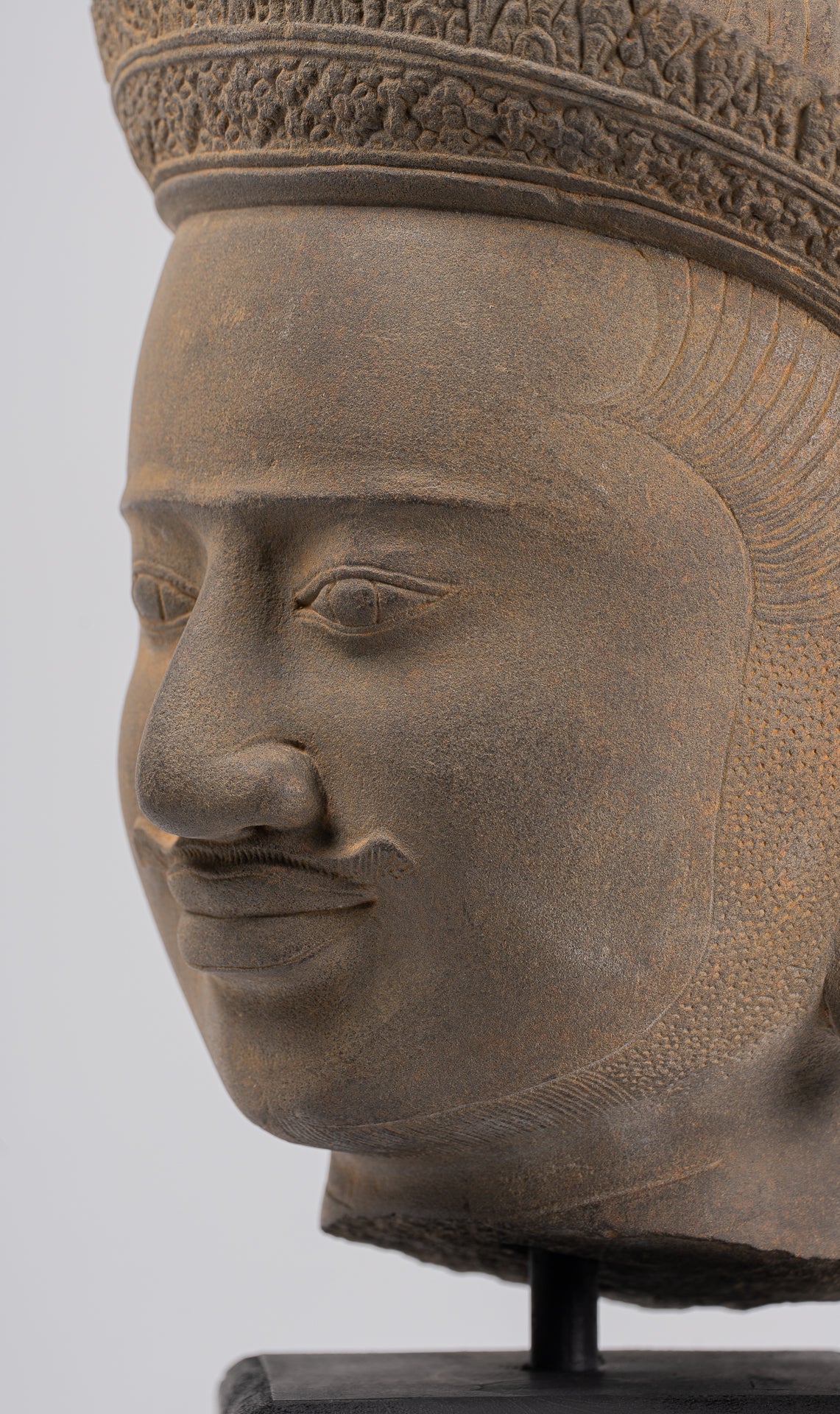 Vishnu Statue - Antique Koh Ker Style Stone Mounted Khmer Vishnu Head - 43cm / 17"