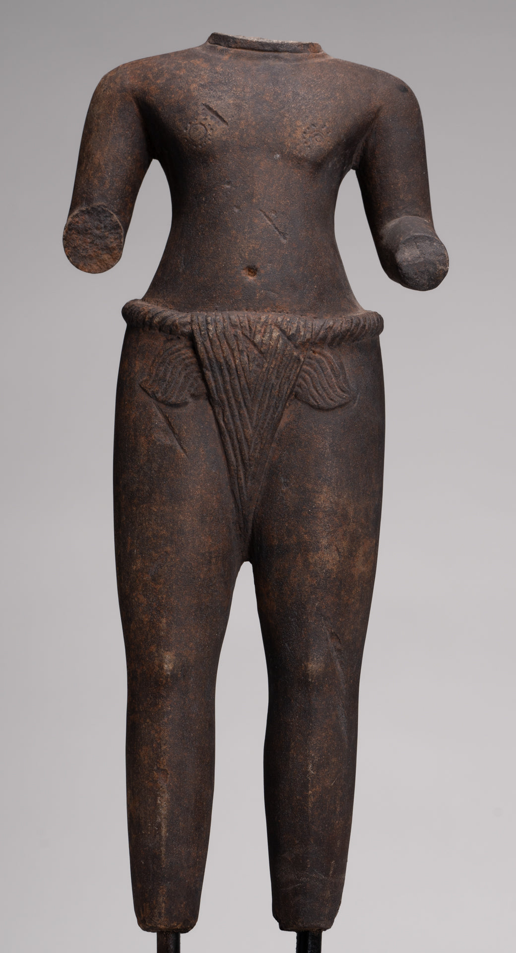 Male Statue - Antique Stone 8th Century Phnom Da Style Male Deity Torso (probably Vishnu) - 54cm / 22"