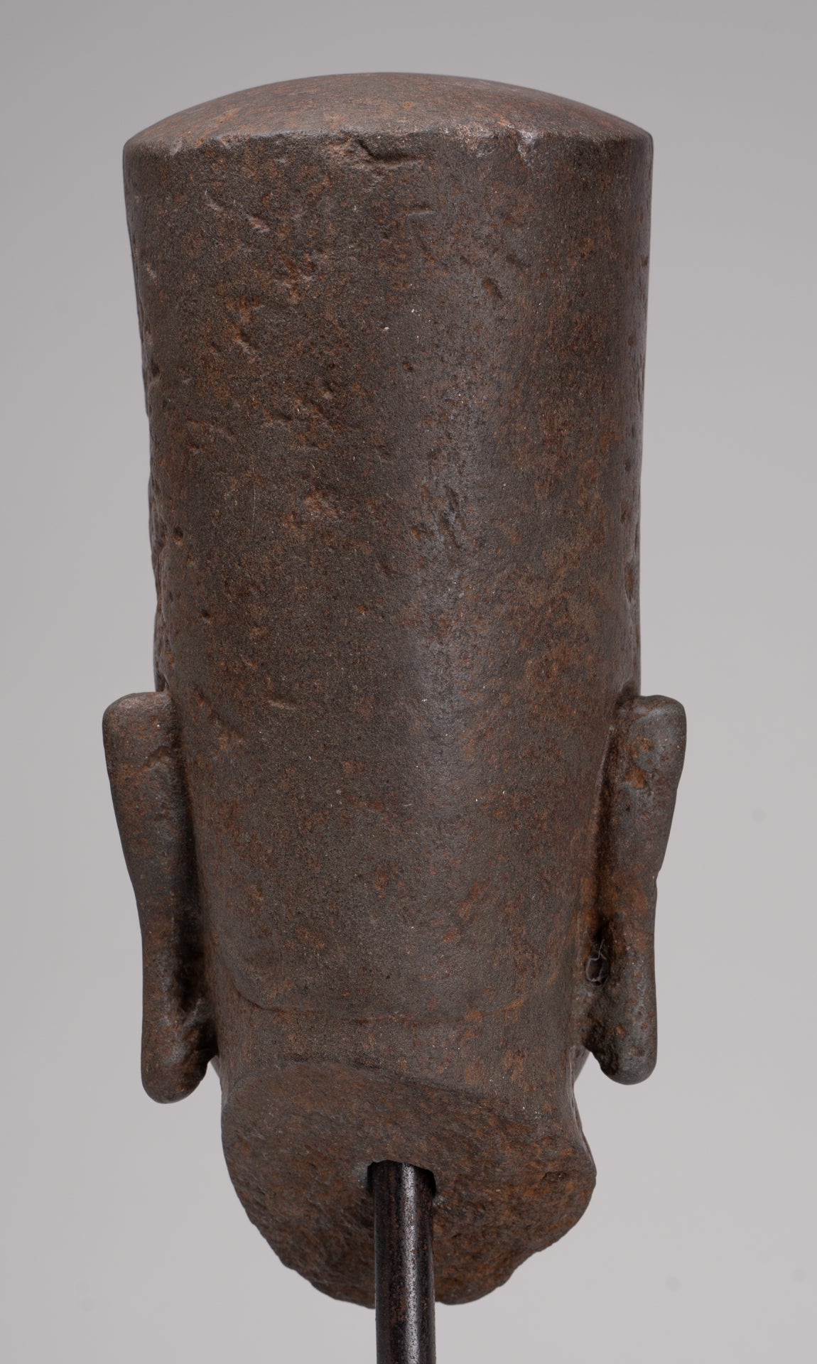 Vishnu Statue - Antique Phnom Da Style Stone Mounted Vishnu Head - 33cm/13"