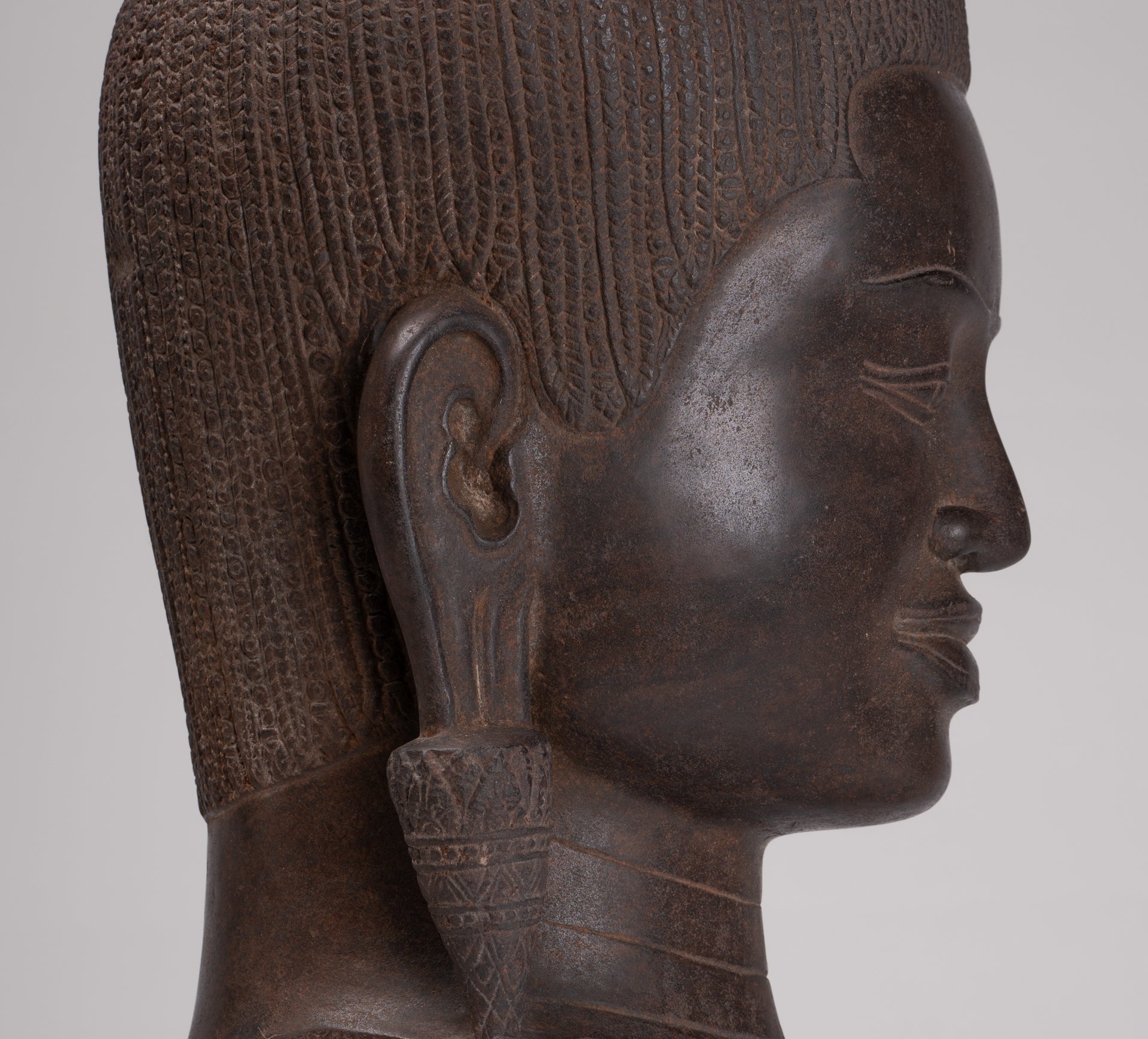 Parvati Statue - Antique Baphuon Style Khmer Stone Parvati Head Statue - 57cm/23"