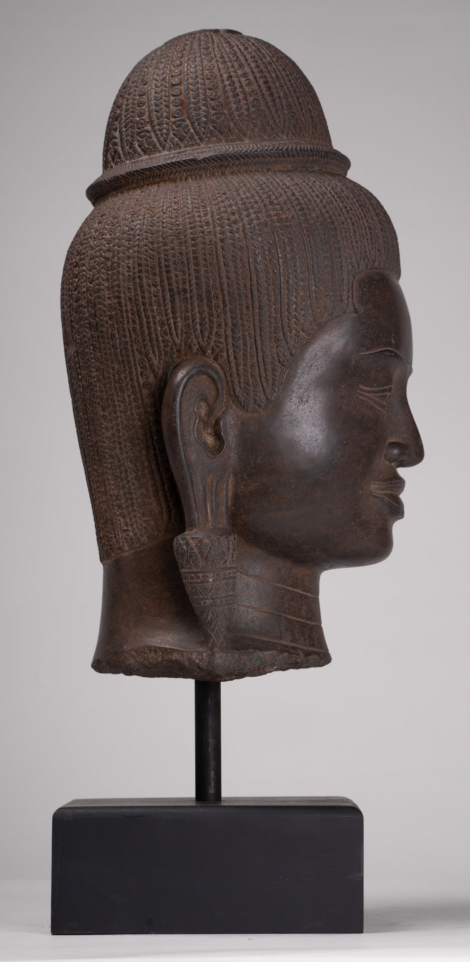 Parvati Statue - Antique Baphuon Style Khmer Stone Parvati Head Statue - 57cm/23"