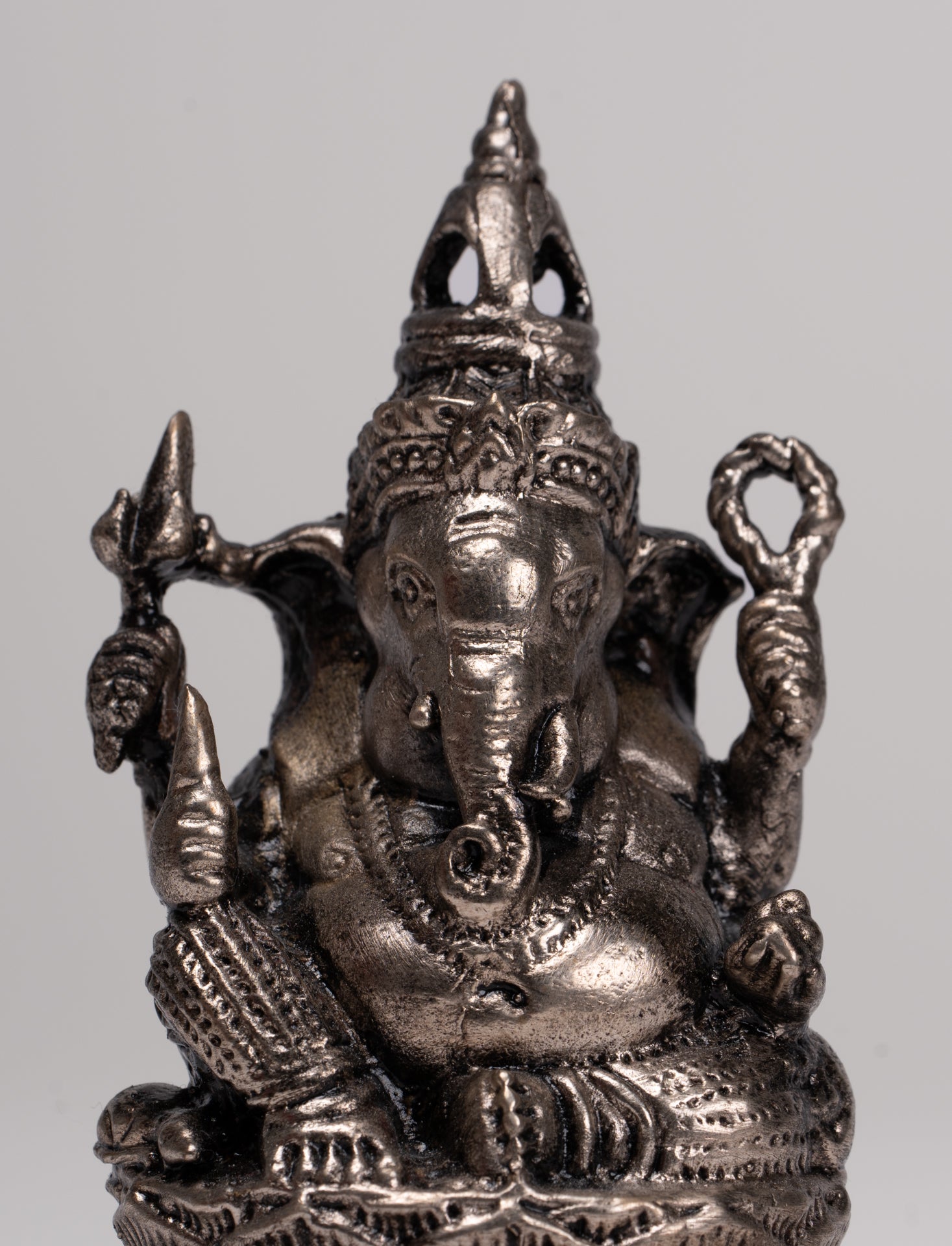 Ganesha Statue - Antique Thai Style Bronze Seated Silver Ganesha Statue - 8.5cm/3"