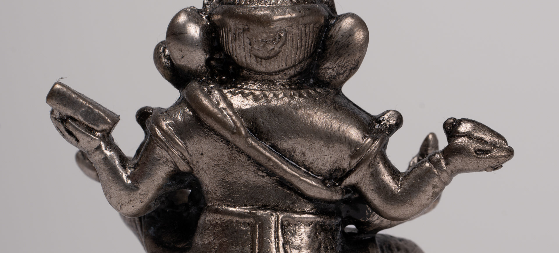 Ganesha Statue - Antique Thai Style Bronze Seated Silver Ganesha Statue - 9cm/4"