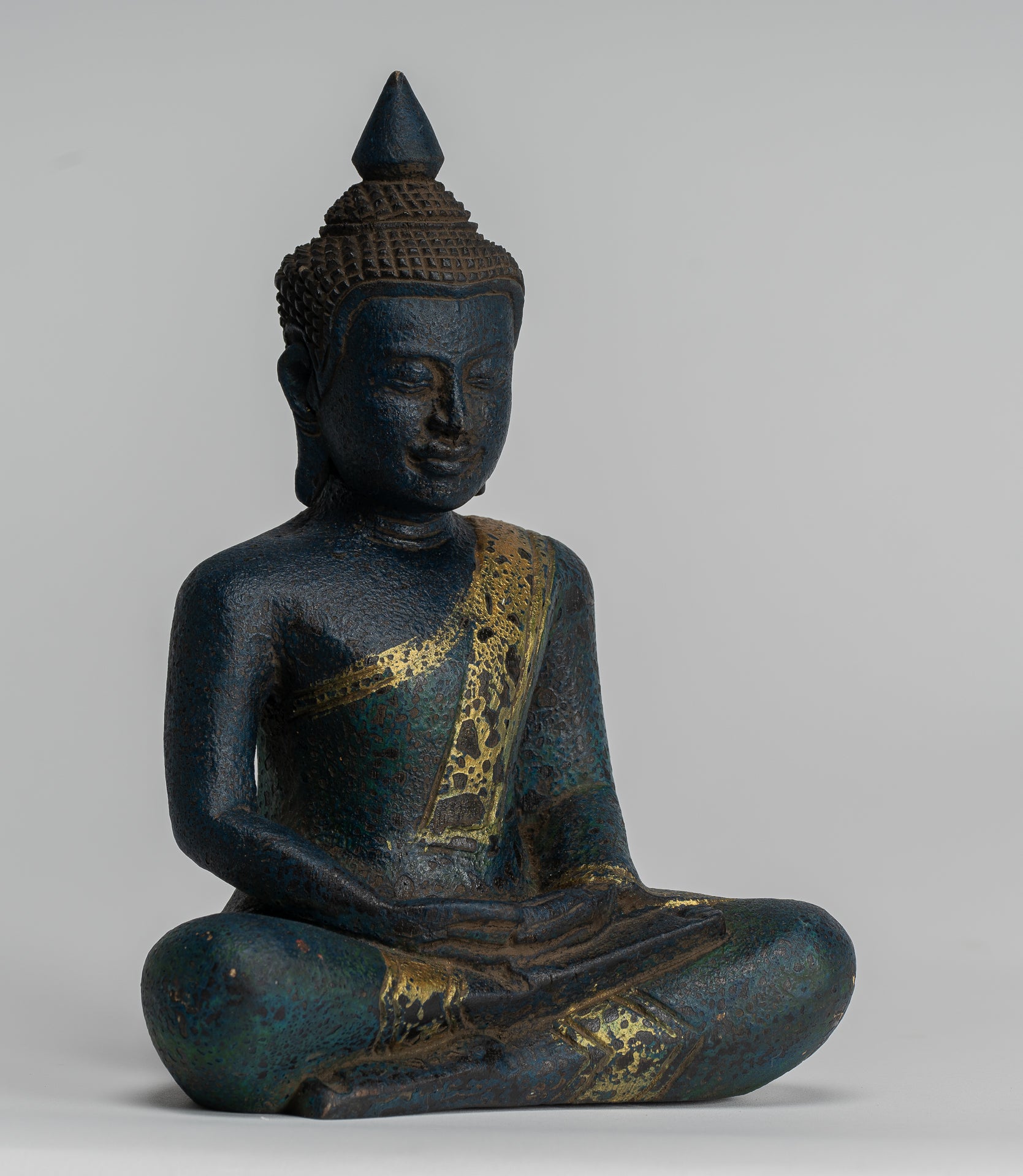 Buddha Sculpture - Antique Khmer Style Wood Seated Buddha Statue Dhyana Meditation Mudra - 20cm/8"