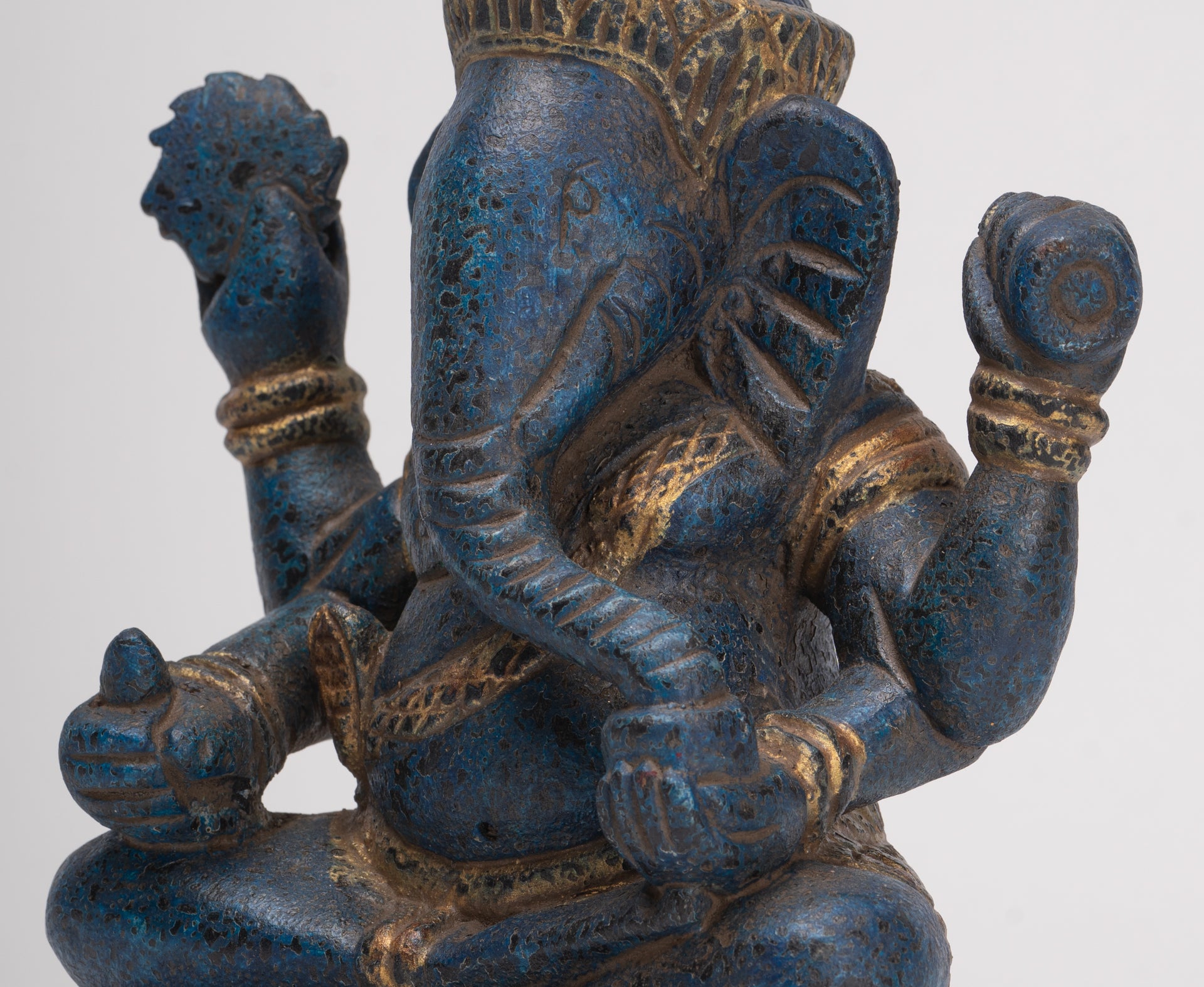 Ganesh Statue - Antique Khmer Style Seated Wood Ganesha Statue - 22cm/9"