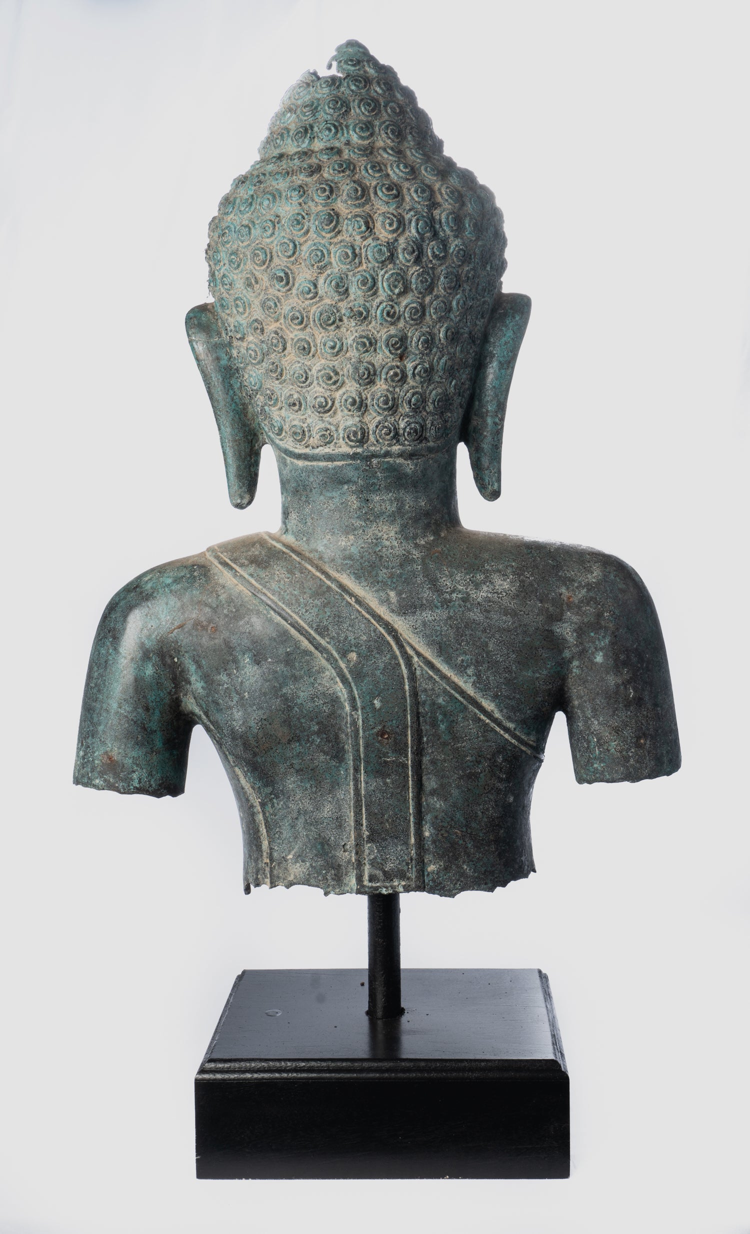 Statue de Bouddha - Statue de torse de Bouddha Gautama de style thaïlandais antique d'Asie du Sud-Est - 67 cm/27"