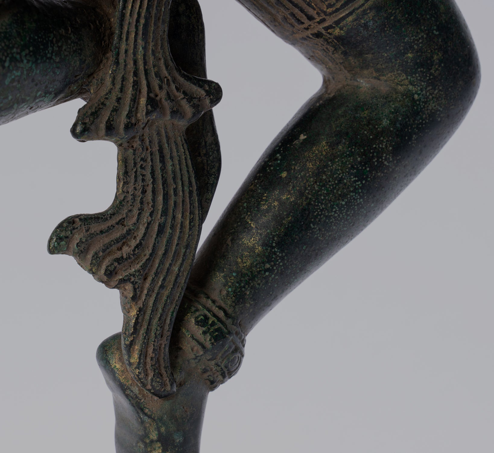 Antique Khmer Style Standing Bronze Angkor Wat Hevajra Statua - 59 cm/24 "di altezza