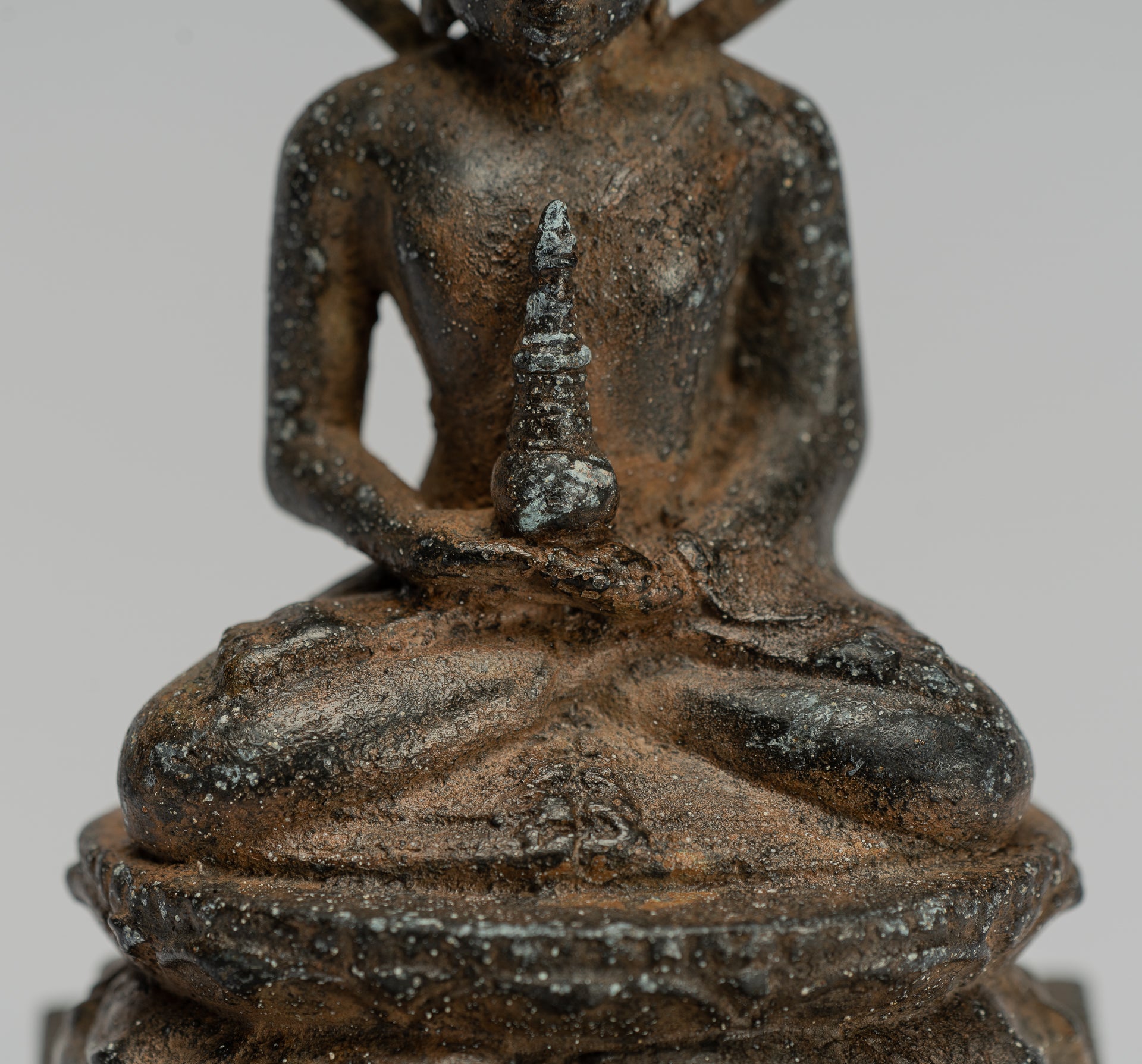 Statua Buddha - Antique in stile indonesiano Bronzo seduto amitabha statua di Buddha - 15 cm/6 "