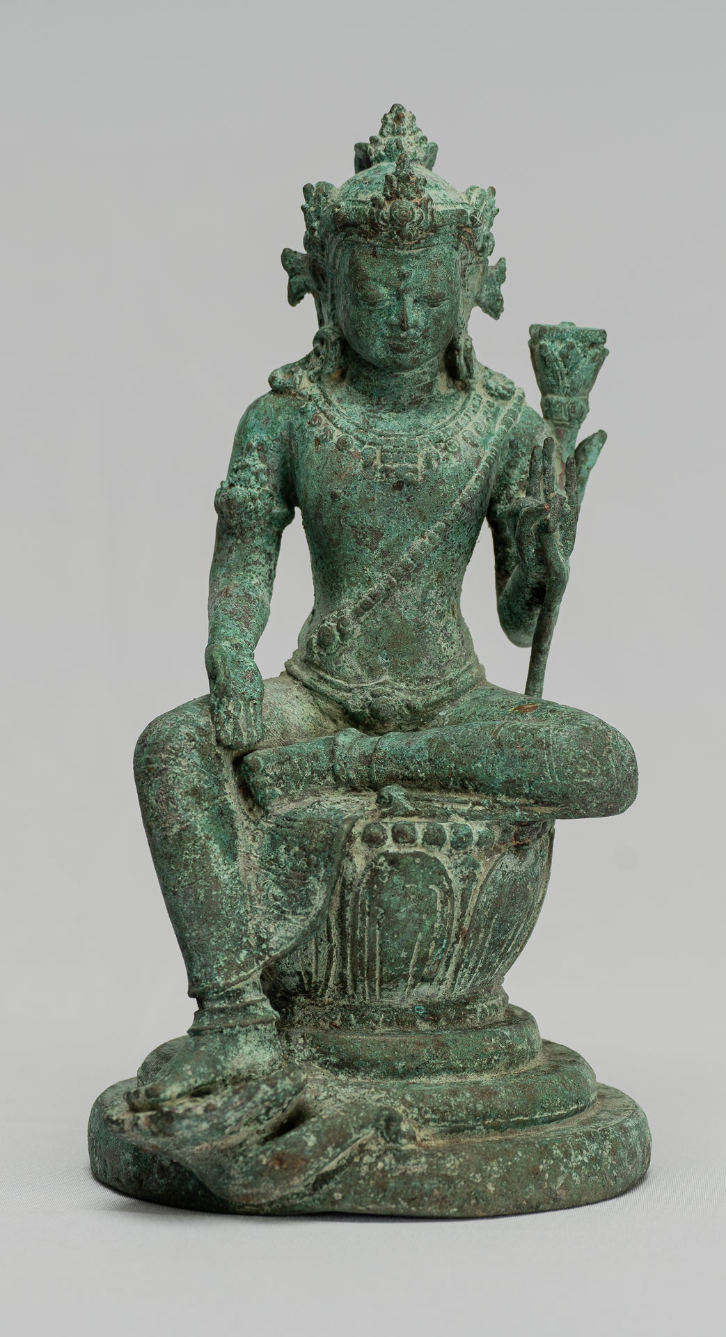 Tara-Statue – Majapahit sitzende Bronze-Devi-Tara-Statue im antiken Java-Stil – 20,5 cm
