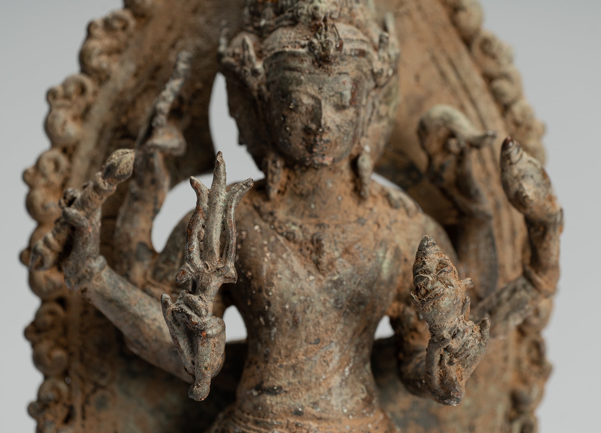 Brahma-Statue – Antike Majapahit-Bronze-Brahma-Statue im indonesischen Stil – 31 cm/12 Zoll