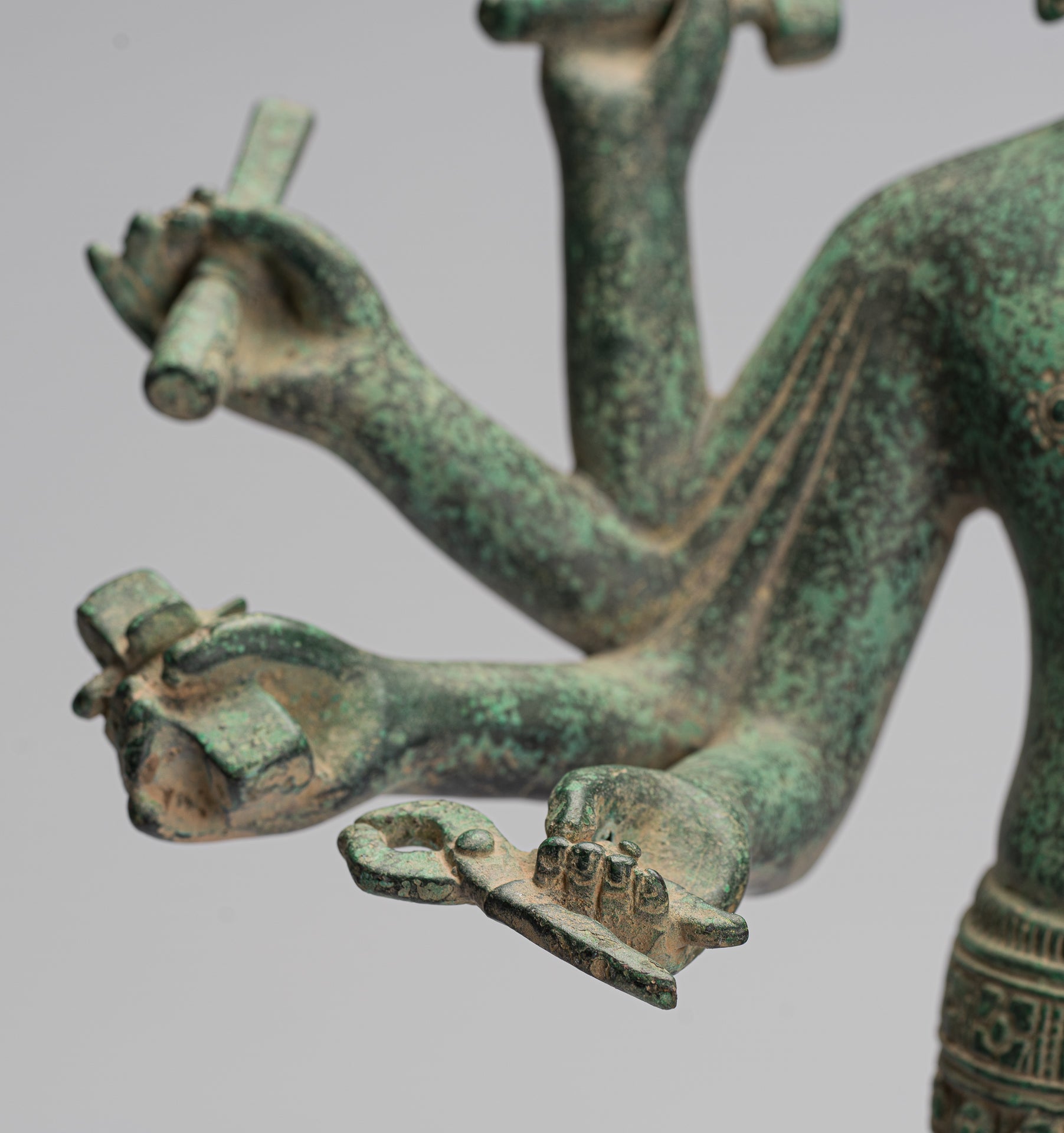 Statue Vishnu - Antique Khmer Style Bronze Bayon Statue Vishnu - 54cm/22 "