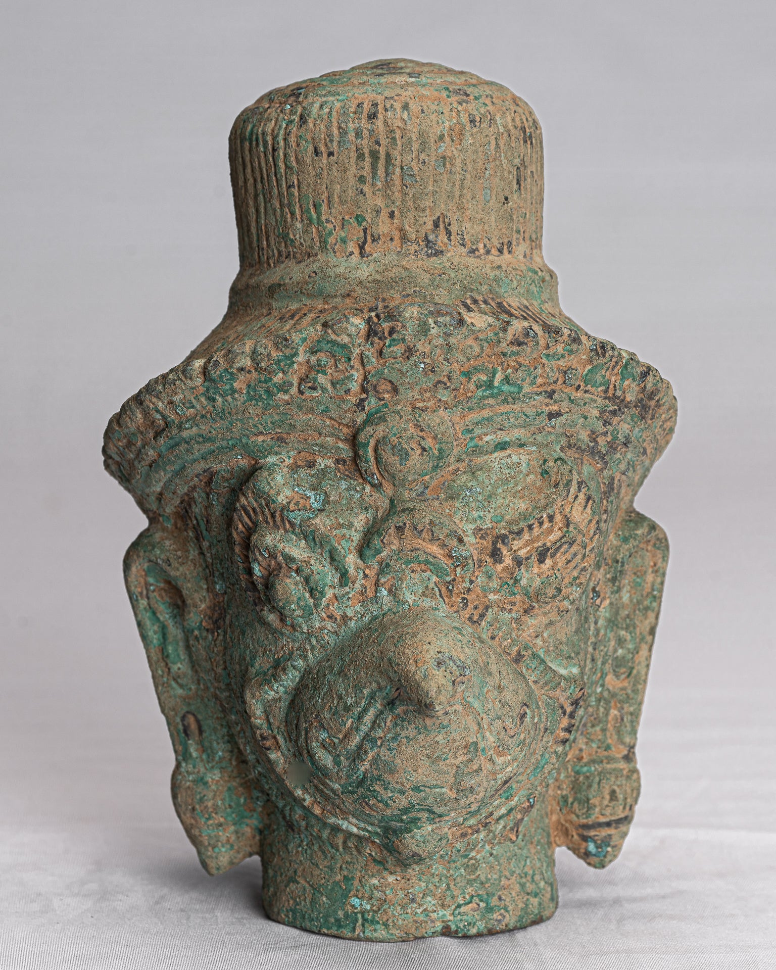 Statue antique en bronze de style Banteay Srei Khmer Garuda Vishnu - 18 cm/7"