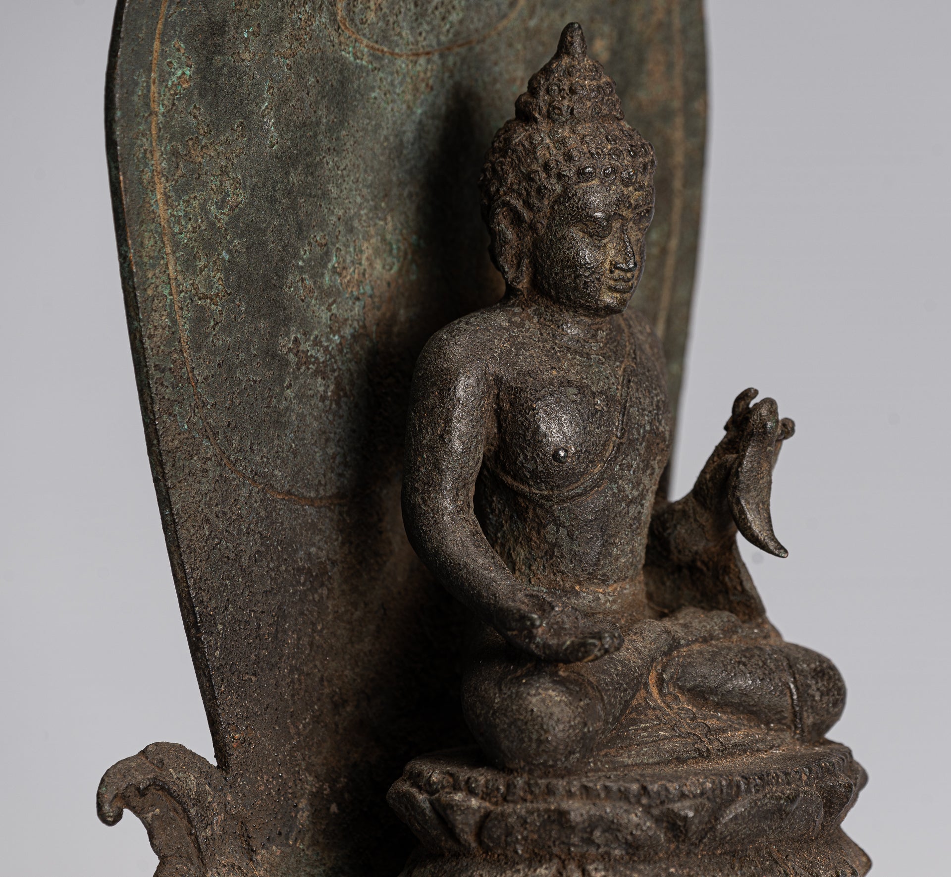 Statue di Buddha - Antique in stile indonesiano seduto bronzo giavanese insegnamento Buddha - 28 cm/11 "