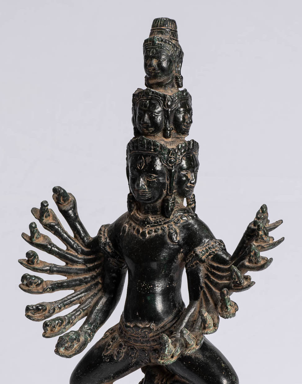 Antique Khmer Style Standing Bronze Bayon Hevajra Statue - 43 cm/17 "di altezza