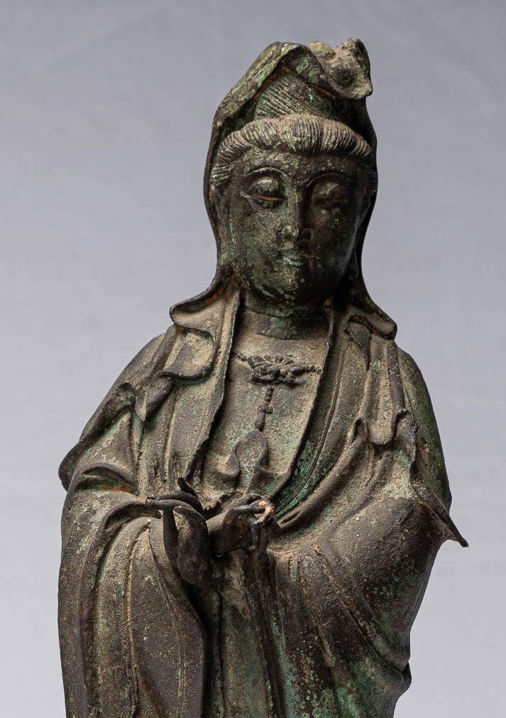Antique antico stile cinese Kwan Yin o statua di Guanyin - 38 cm/15 "