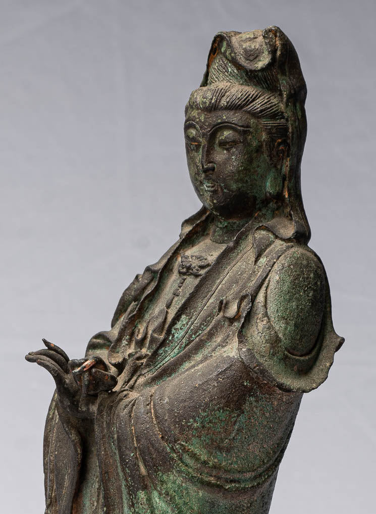 Antique antico stile cinese Kwan Yin o statua di Guanyin - 38 cm/15 "