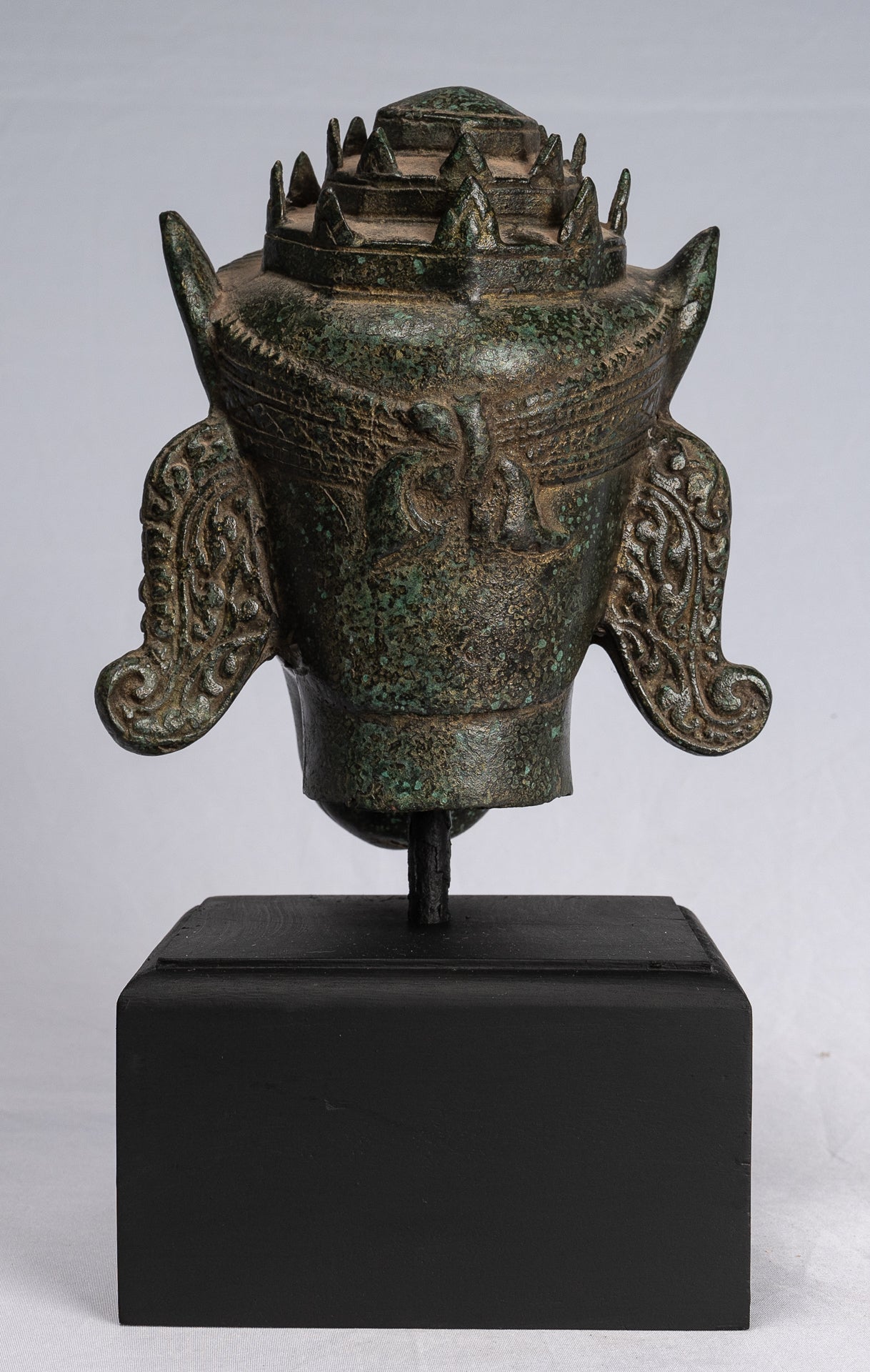 Cheval Hayagriva Kalkin de Vishnu en bronze antique de style khmer - 25 cm/10"