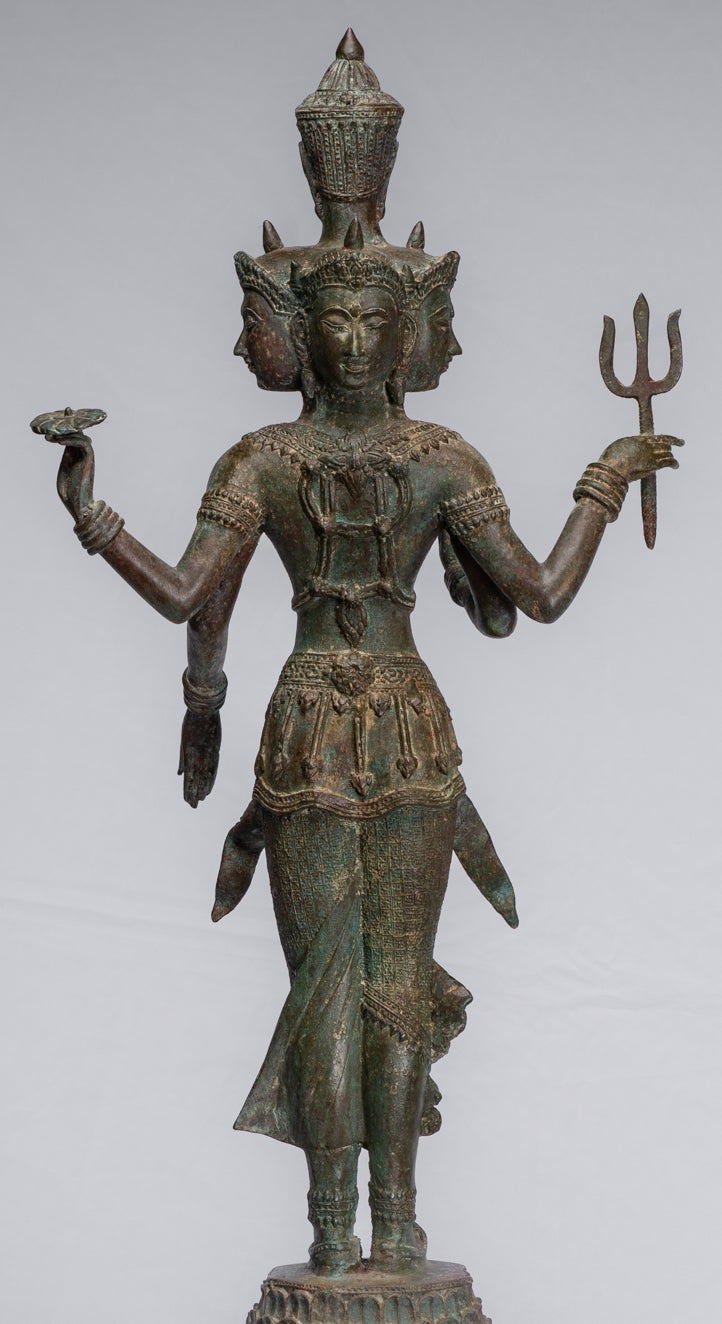 Wie Trimurti-Staat – antiker thailändischer Stil. Wie Trimurti-Shiva-Brahma-Vishnu-Staat – 84 cm.