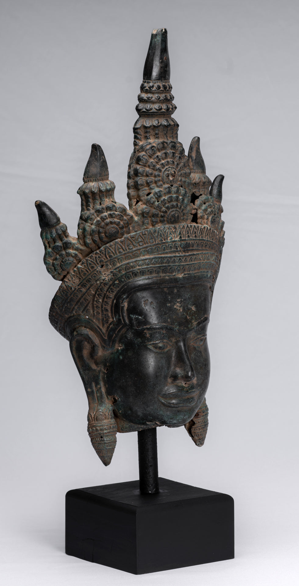 Antiker Bronze-Angkor Wat Apsara-Torso oder Engelsstatue im Khmer-Stil – 57 cm.