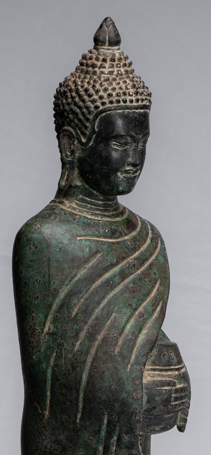 Buddha-Statue – Antik-Bronze im Khmer-Stil, Nächstenliebe und Mitgefühl, Gautama-Buddha-Statue – 62 cm/25 Zoll