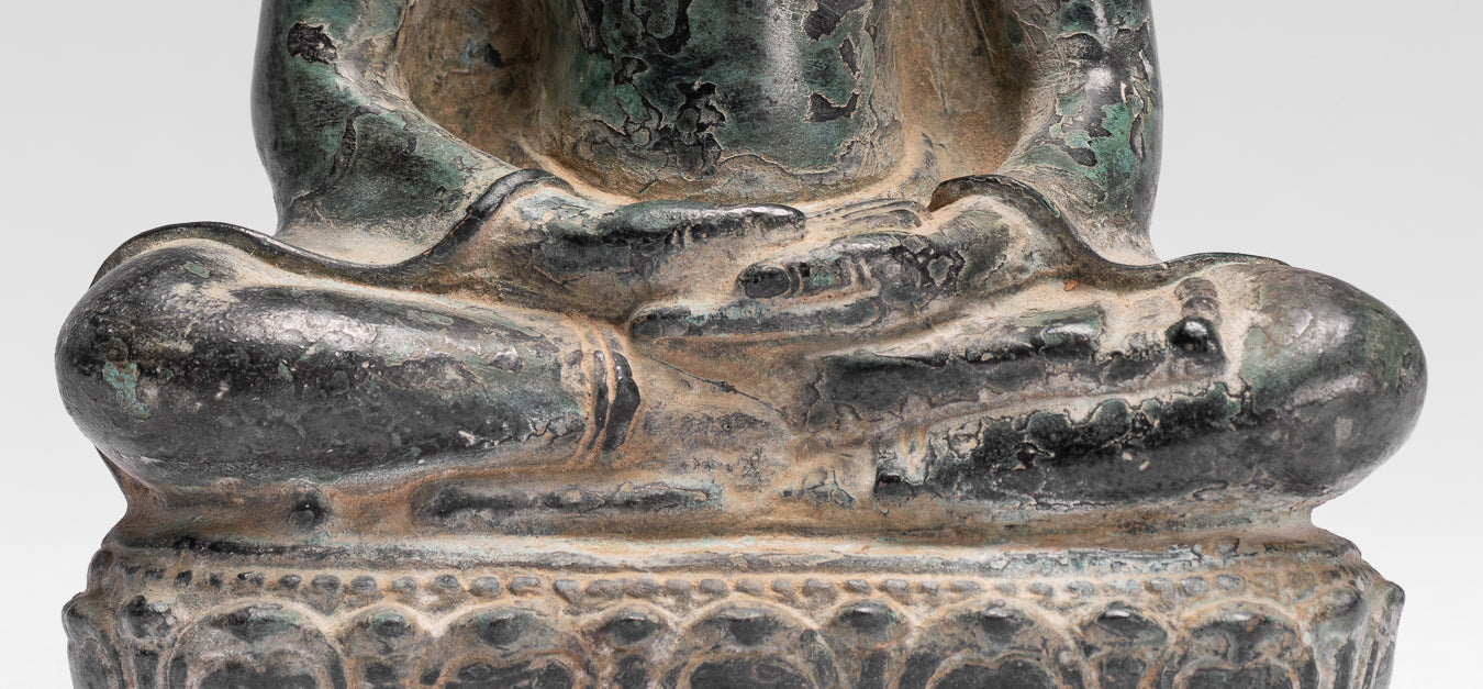 Statue di Buddha - Antique Khmer Style Seduto in bronzo da Phnom Da Meditation Statue Buddha - 20 cm/8 "