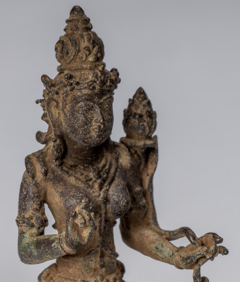 Tara-Statue – antike Majapahit-indonesische sitzende Bronze-Devi-Tara-Statue im Java-Stil – 8 cm.
