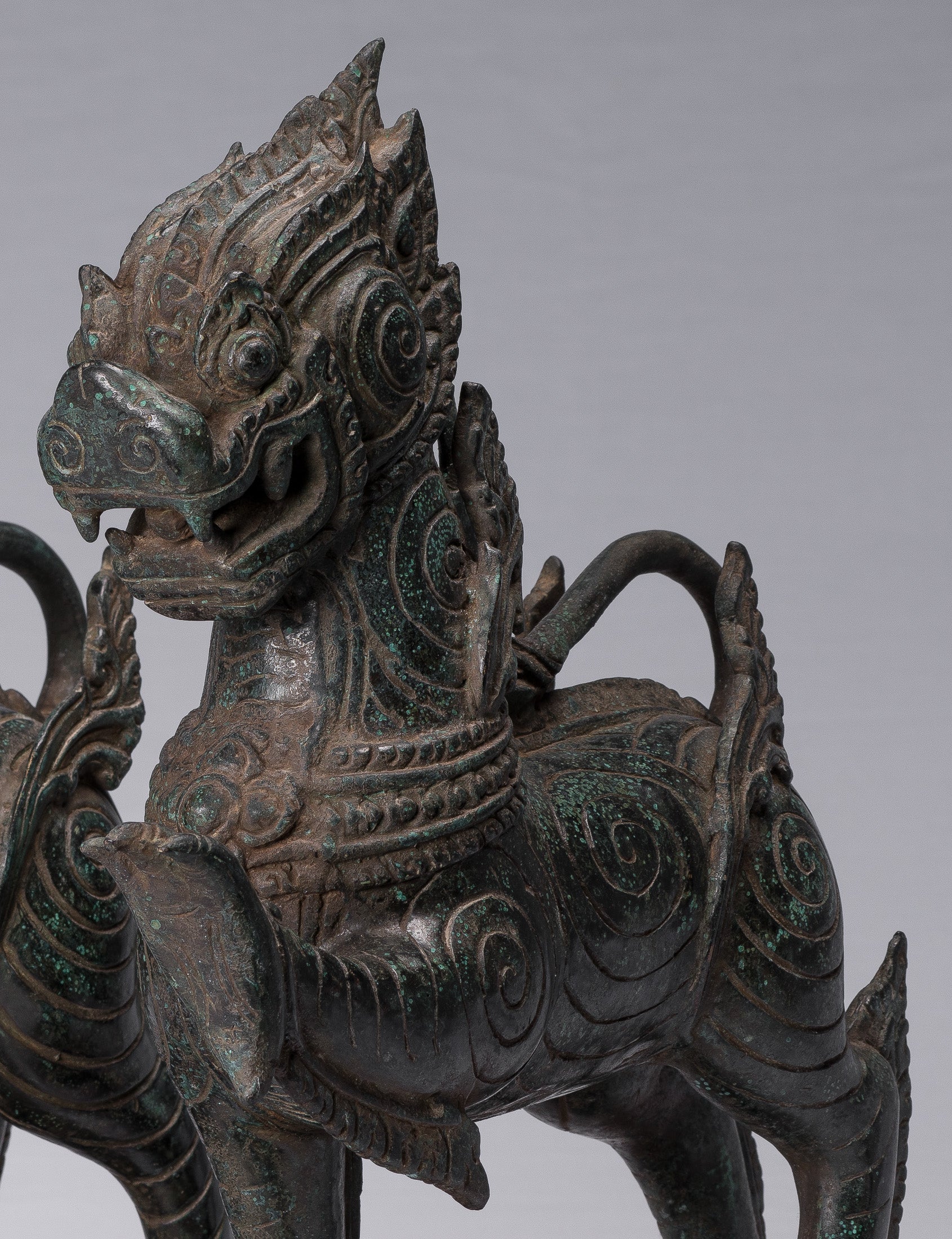 Bronzo di bronzo bronico antico Bronzo in piedi Chinthe Guardian Temple Lions - 37 cm/15 "