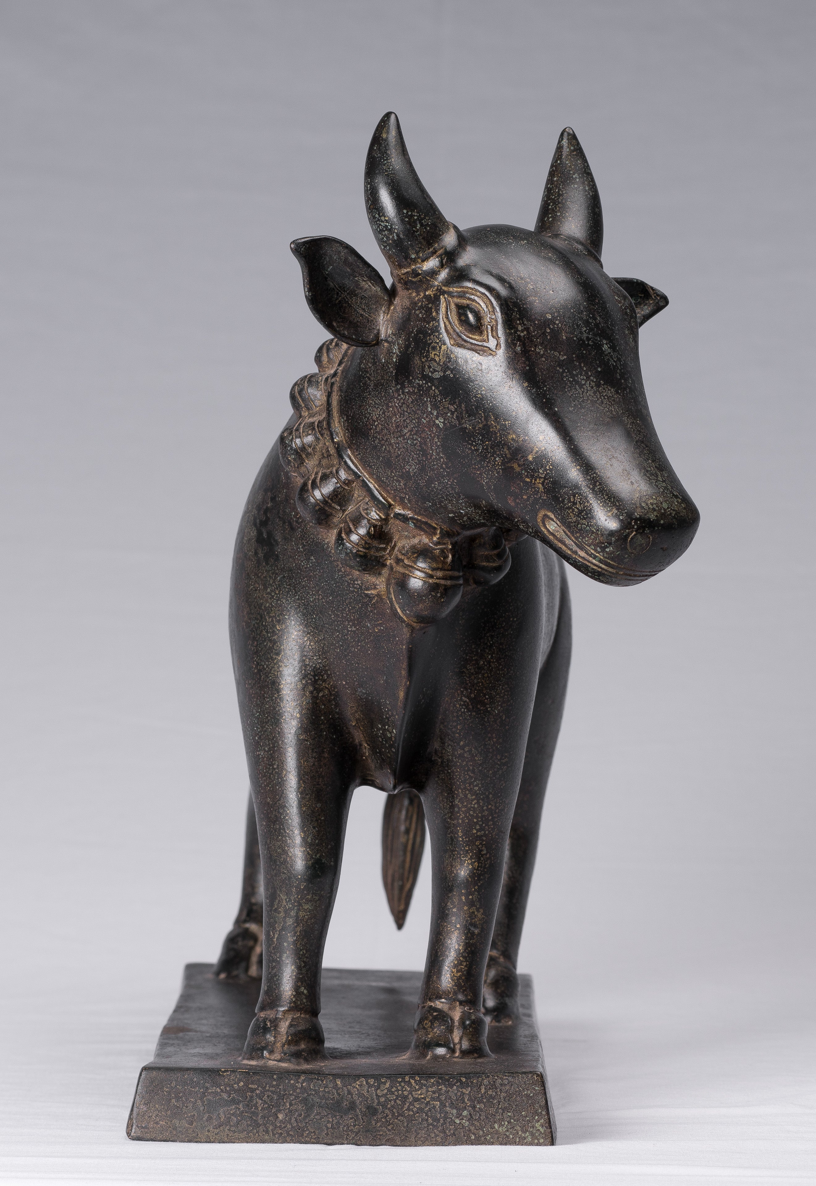 Statua Nandi Bronzo Nandi in stile antico Khmer - Monte di Shiva - 36 cm/14 "