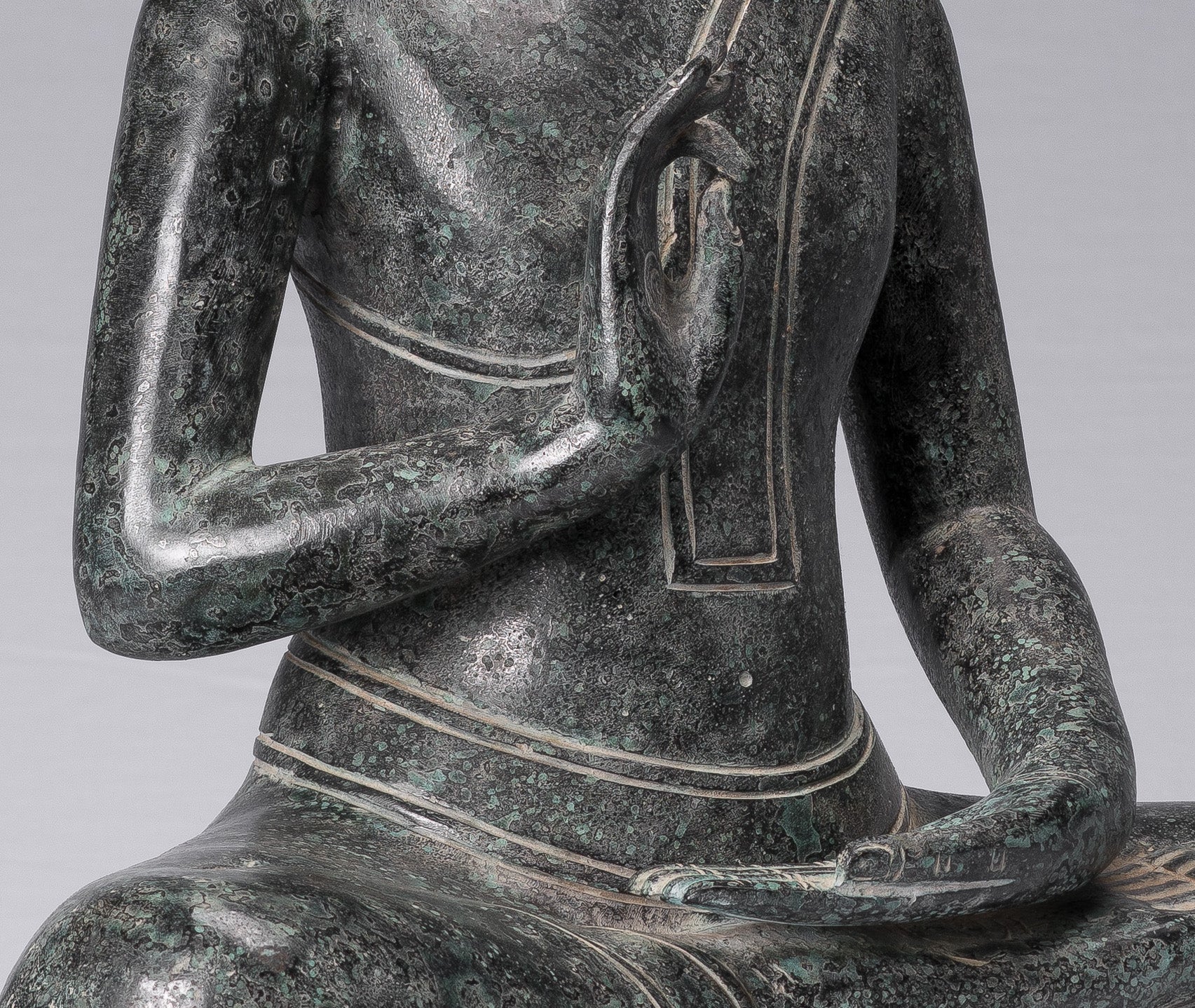 Buddha-Statue – antike Bronze-Buddha-Statue im Khmer-Stil, Dharmachakra-Lehr-Mudra – 50 cm
