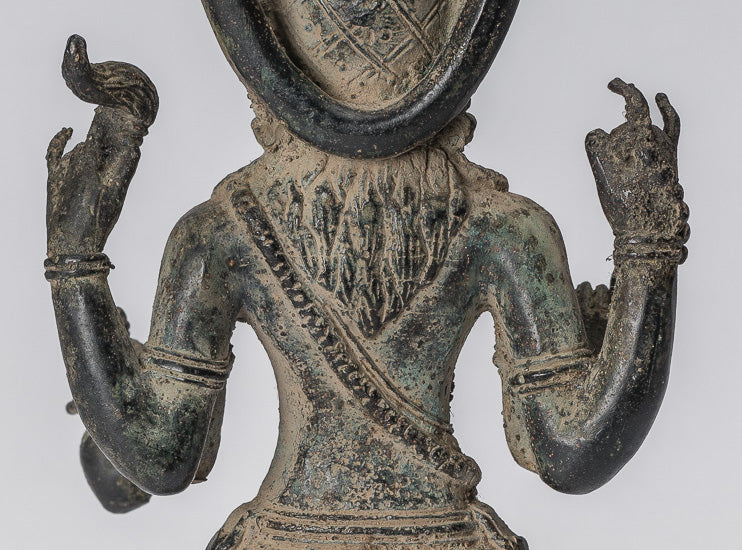 Vishnu-Statue – antike Majapahit-Statue aus Bronze im indonesischen Stil – 22 cm.