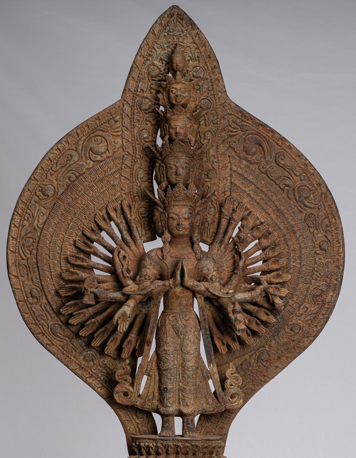 Statue Bodhisattva - Antique stile indonesiano Javanese 1000 ARM AVALOKETISHVARA BODHISATTVA STATUE - 61 cm/24 "
